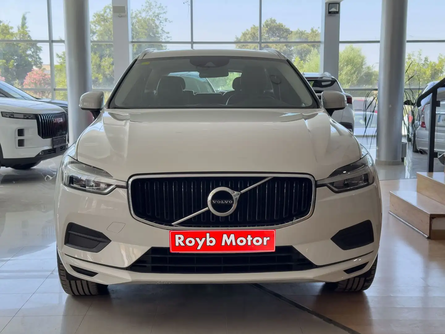 Volvo XC60 D3 Momentum Blanco - 2