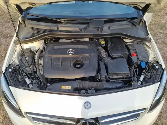 Mercedes-Benz Unknown Model view 15