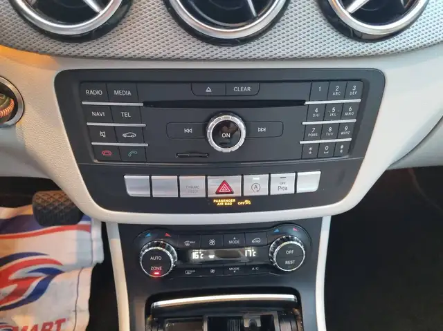 Mercedes-Benz Unknown Model view 13