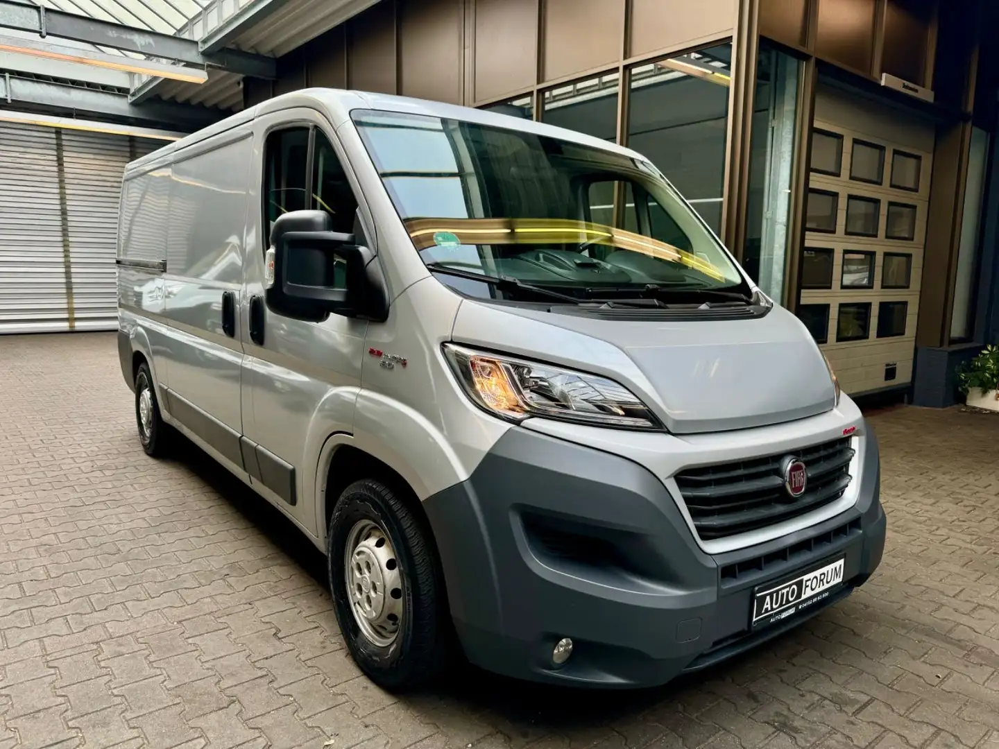 Fiat Ducato 2.3 JTD L2H1 AUTOMATIK KLIMA AHK NAVI CAM Gris - 2