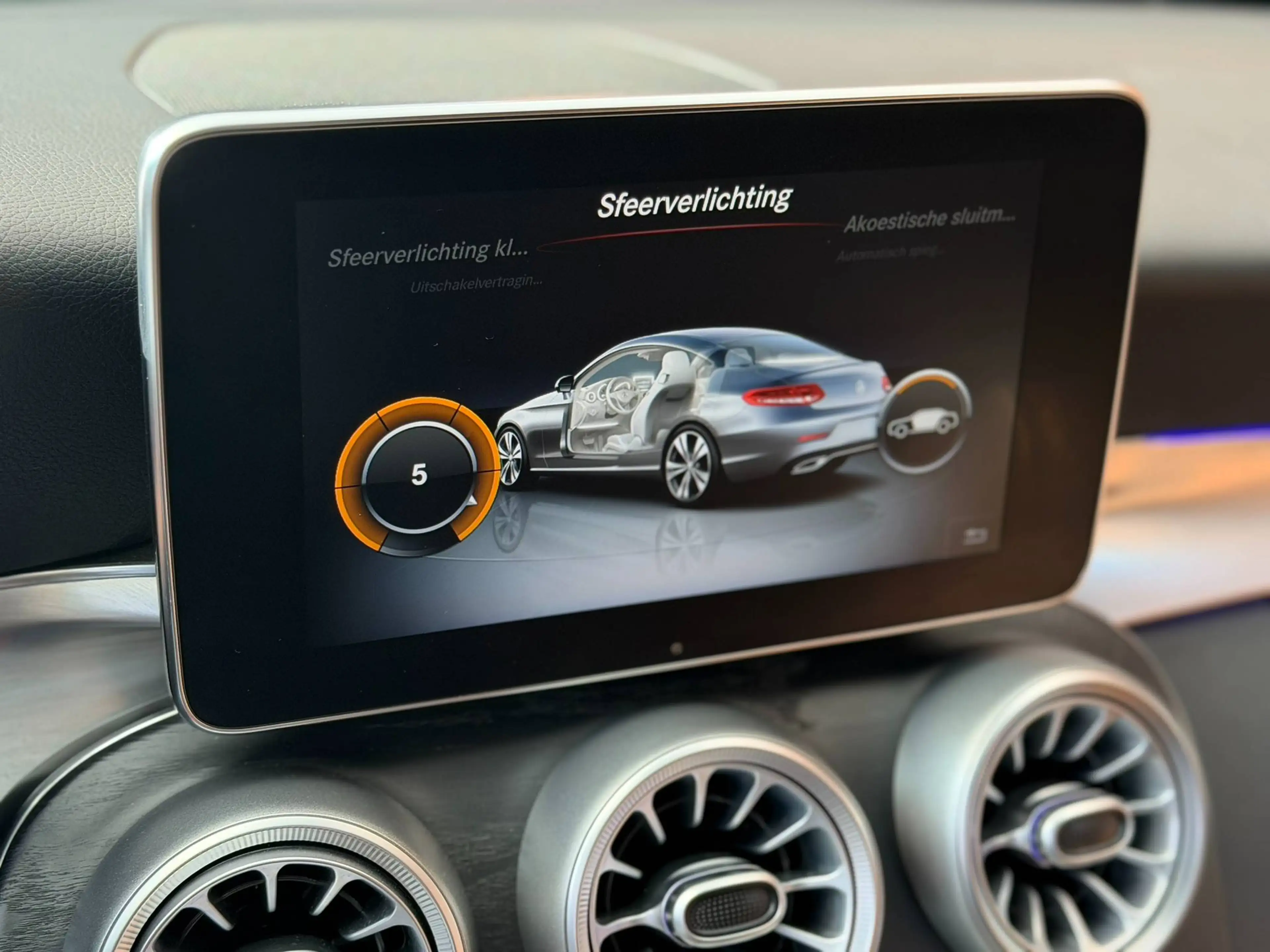 Mercedes-Benz C 220 d AMG line 2018 Pano Burmester Sfeerverl. Garantie! — photo 13