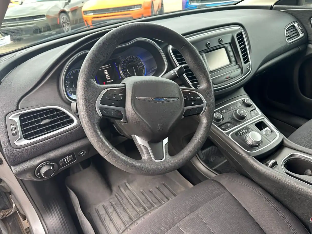 Chrysler 200 photo Chrysler 200