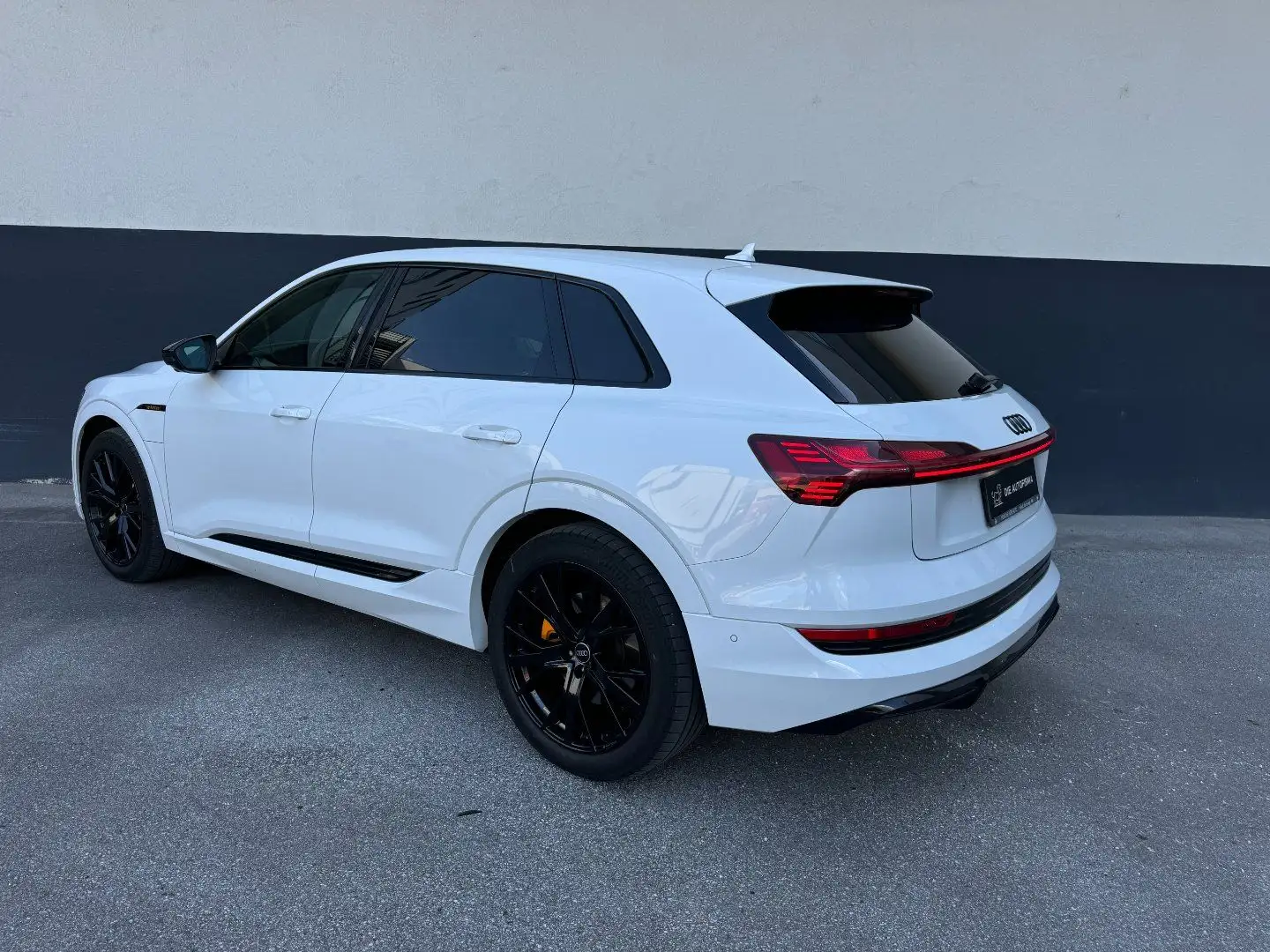 Audi e-tron 50 quattro**S-LINE**B&O**ACC**MATRIX** Weiß - 2