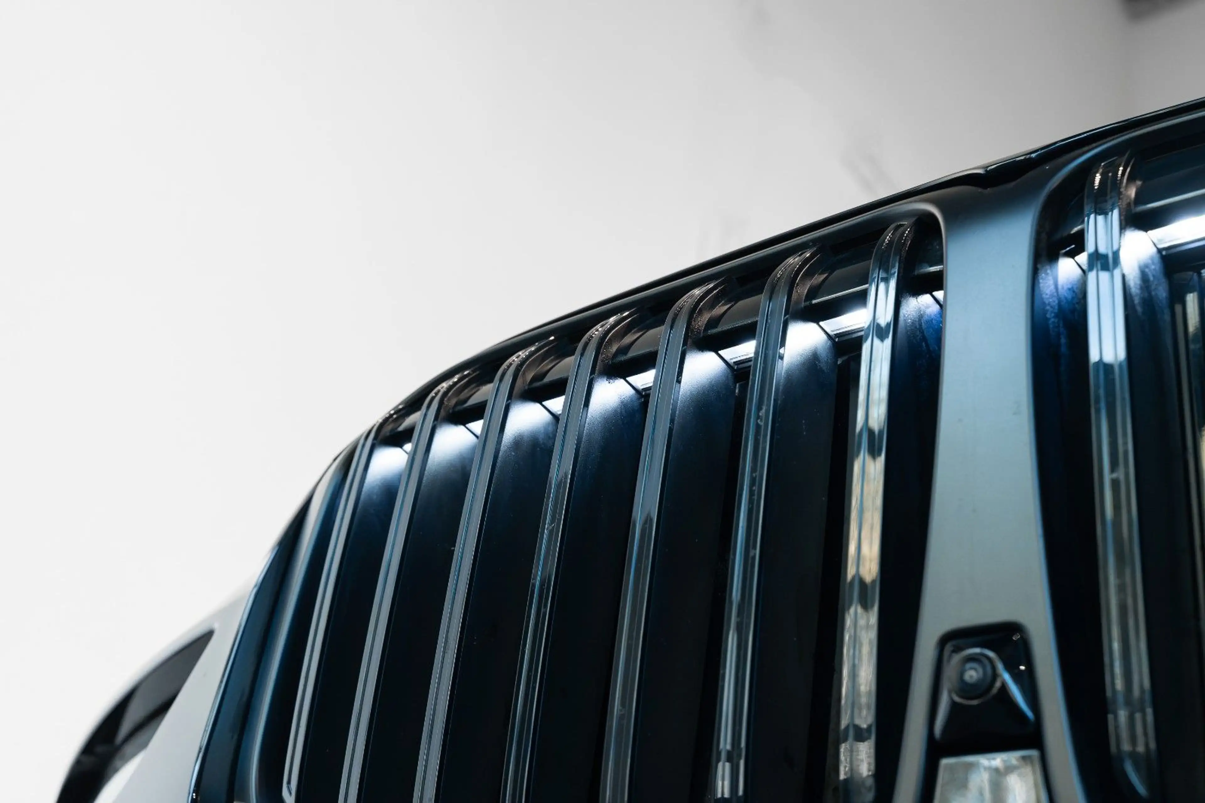 BMW X7 xDrive40i M Sport Pro*Sky*Massage*AHK*22" — photo 5