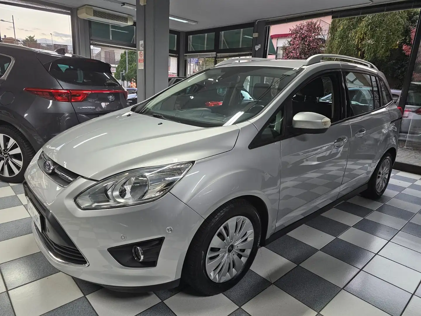Ford C-Max C-Max 7 II 2010 C-Max7 1.6 tdci Plus 115cv Argent - 2
