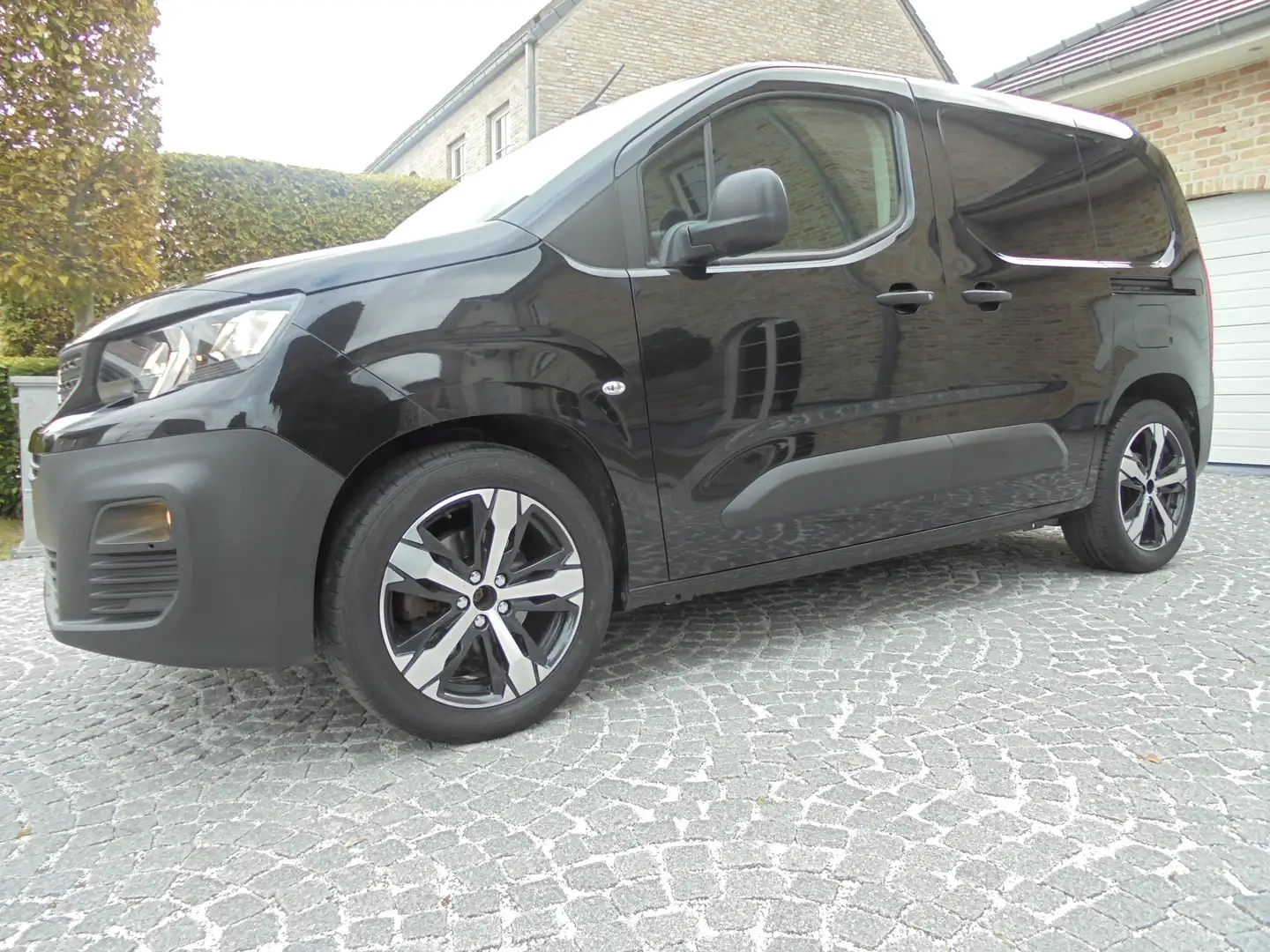 Peugeot Partner BLUE HDI 100pk/NAVI/CR CONTR/21500KM/ 14050+BTW!!! Noir - 2