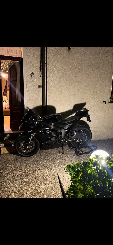Kawasaki Ninja ZX-6R