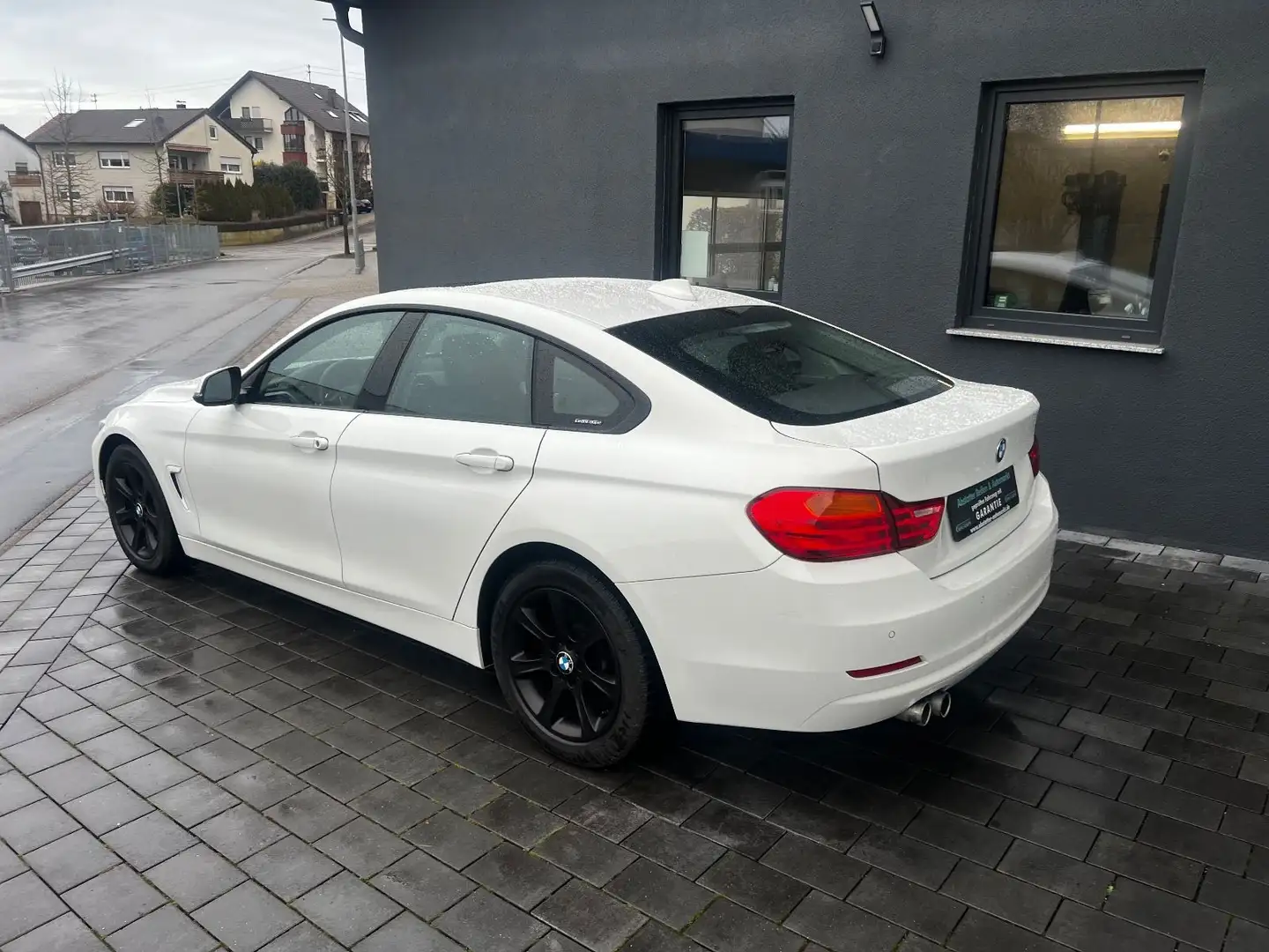BMW 430 d xDrive Gran Coupé Automatik/Navi/Lede Weiß - 2
