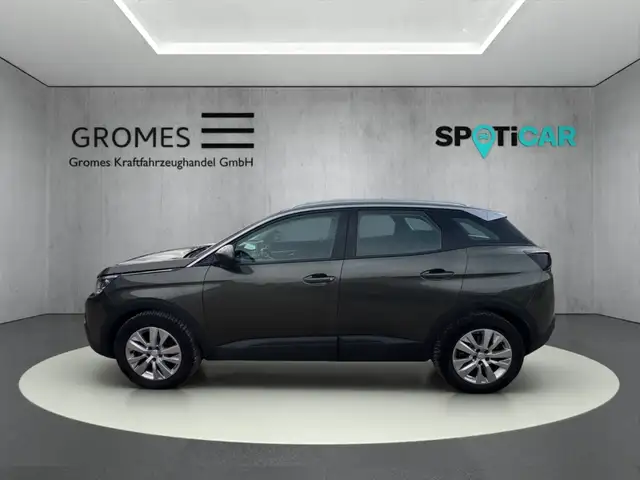 Peugeot 3008 view 6