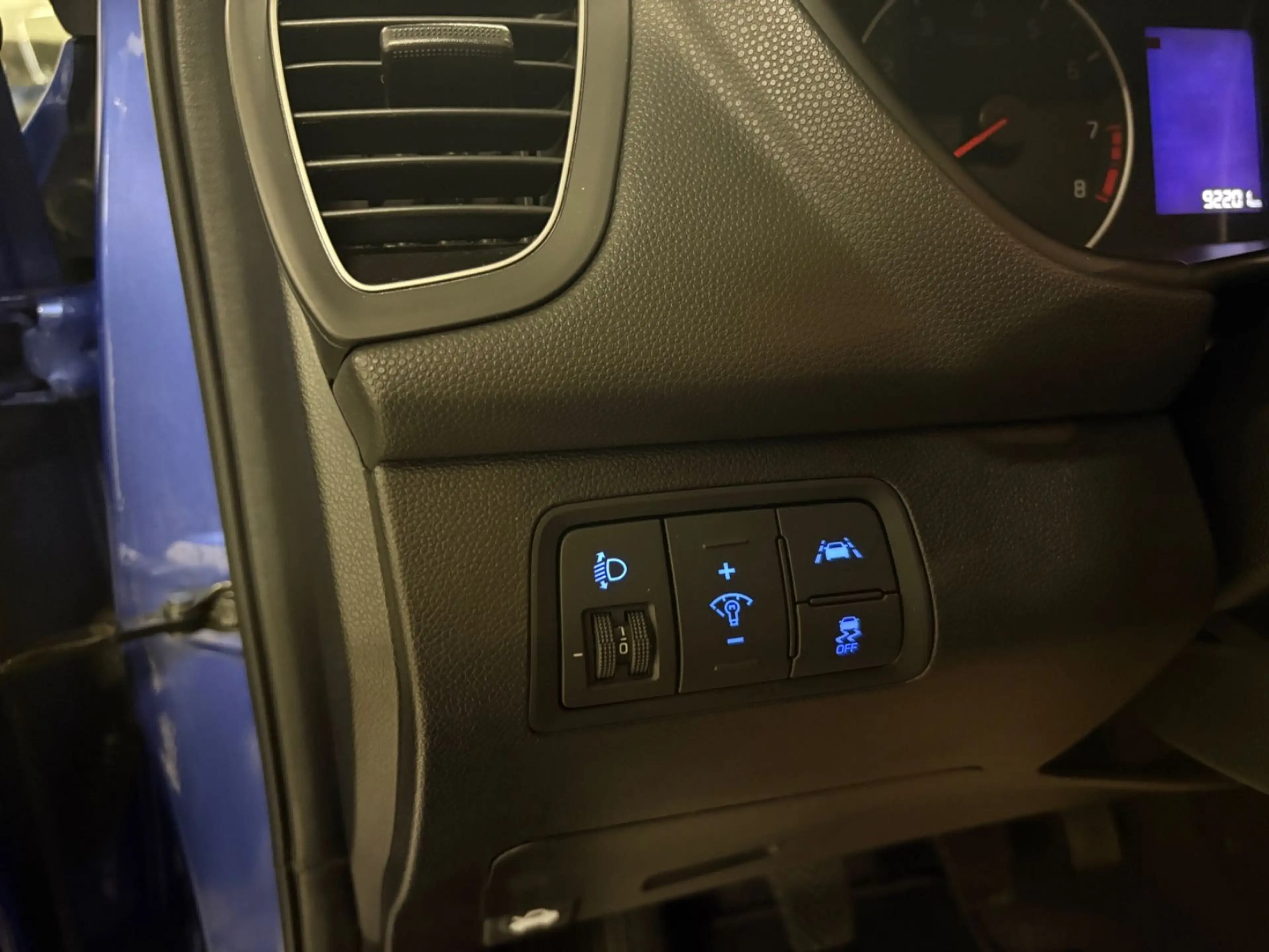 Hyundai i20 Trend | PDC | Service &HU/AU Neu | 8-Fach — photo 15