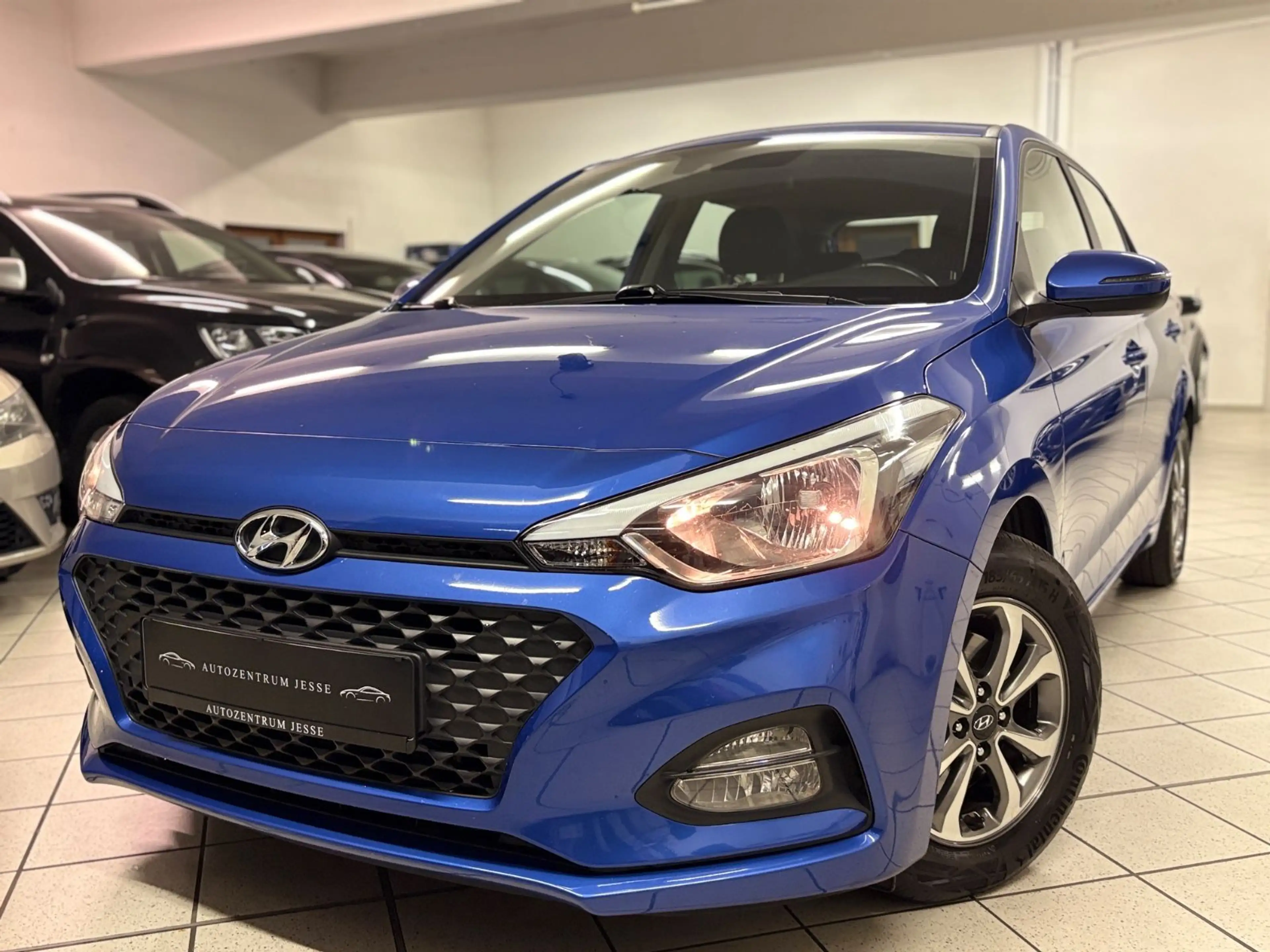 Hyundai i20 Trend | PDC | Service &HU/AU Neu | 8-Fach