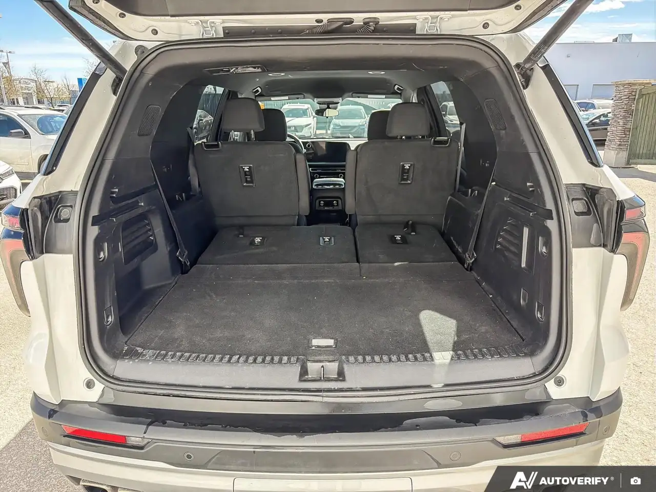 Chevrolet Traverse снимка Chevrolet Traverse