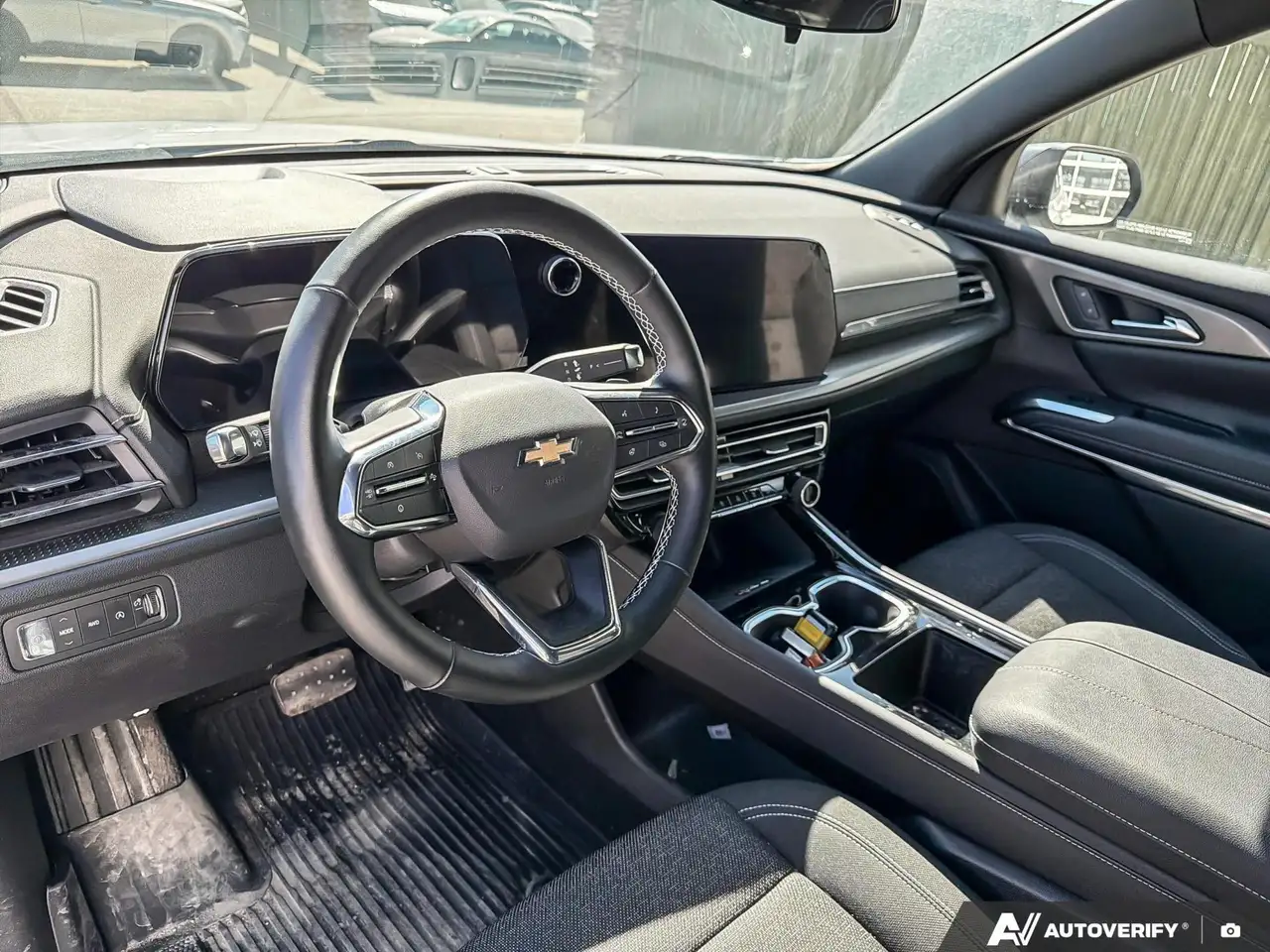 Chevrolet Traverse снимка Chevrolet Traverse