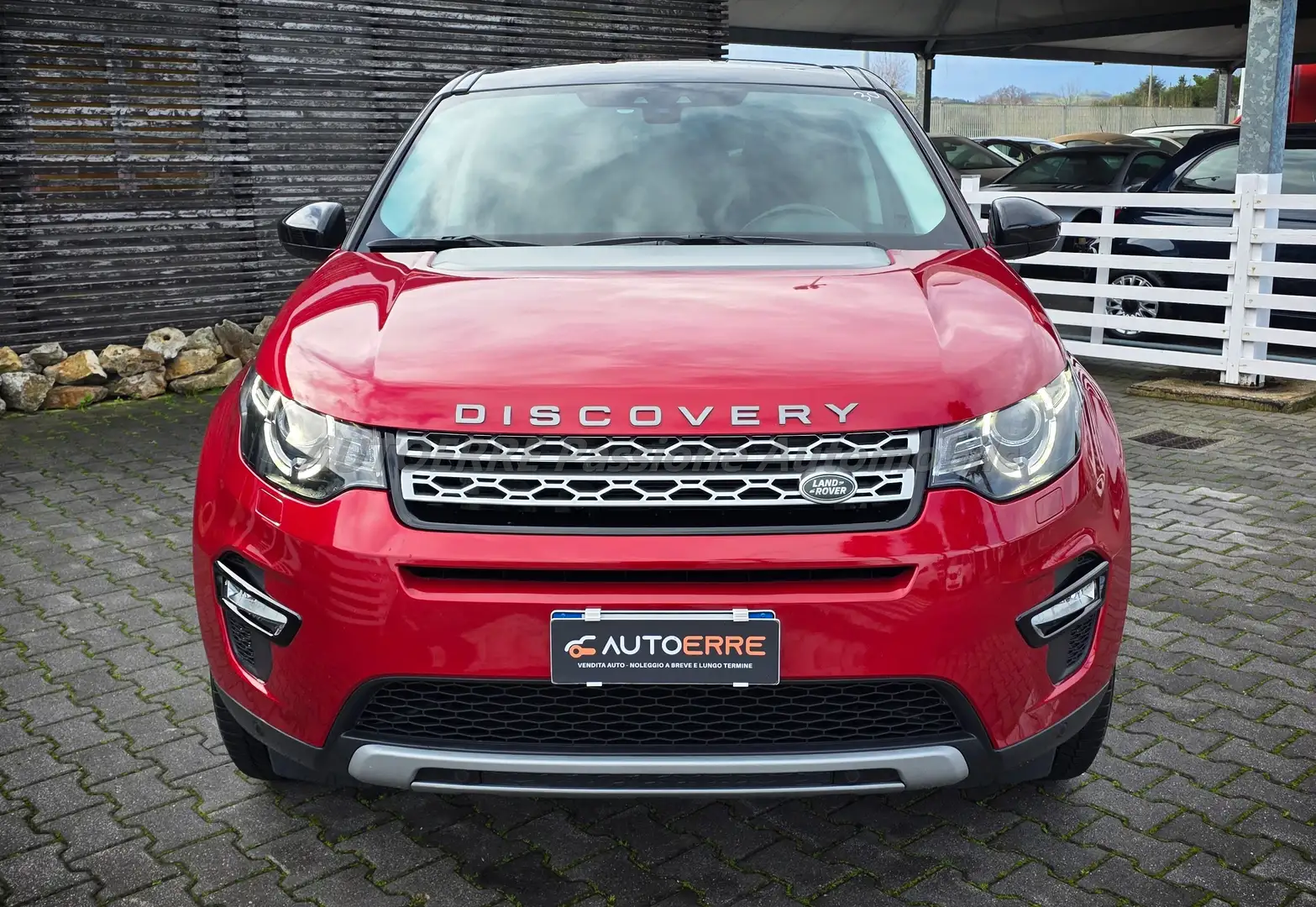 Land Rover Discovery Sport 2.0 sd4 HSE Rot - 2