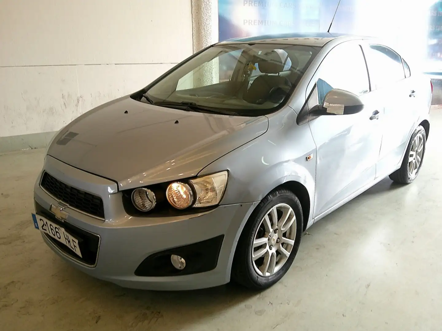 Chevrolet Aveo Sedán 1.4 16v LTZ Gris - 1