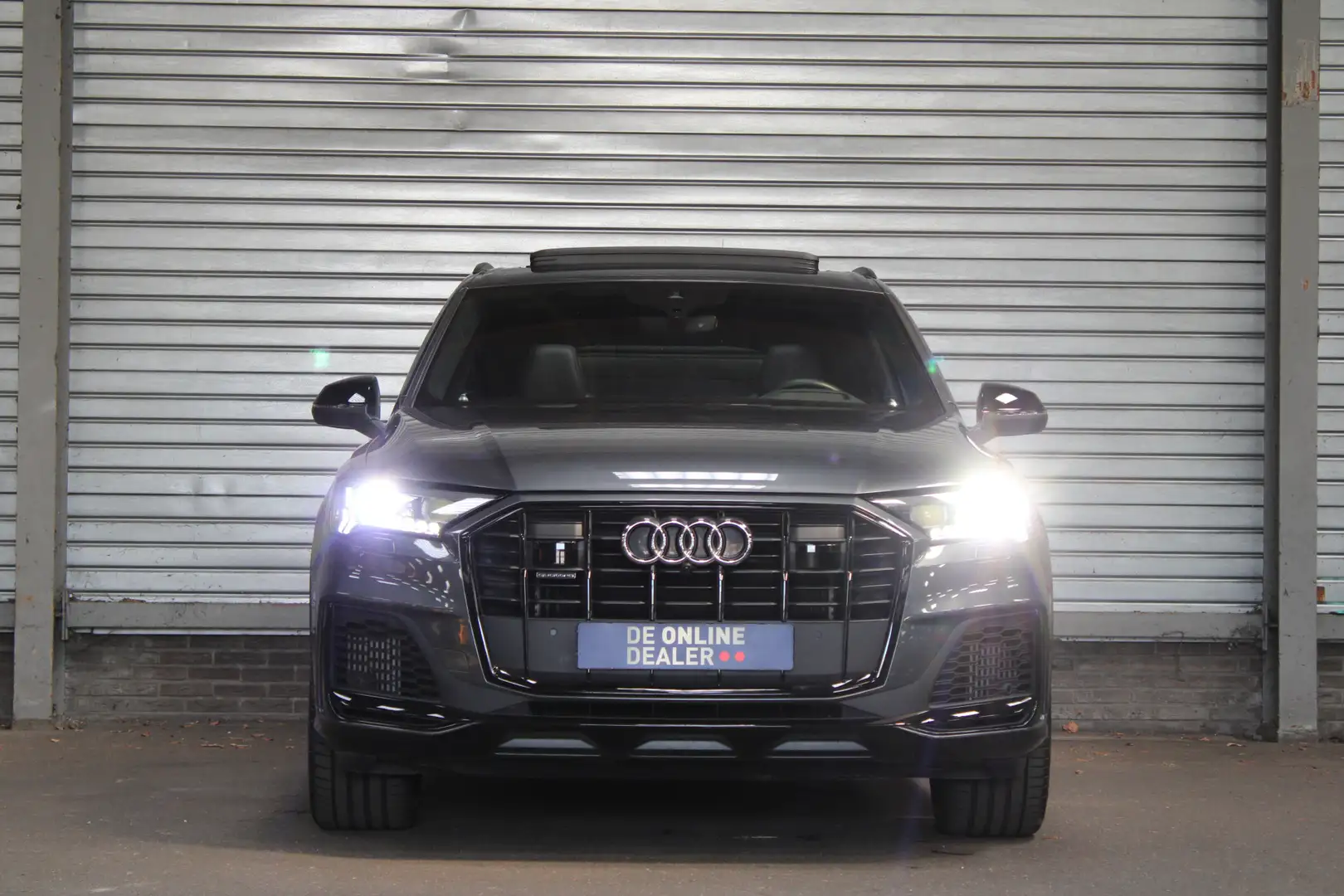Audi Q7 60 TFSIe 490PK QUATTRO Competition |Pano|B&O|Sfeer Grijs - 2