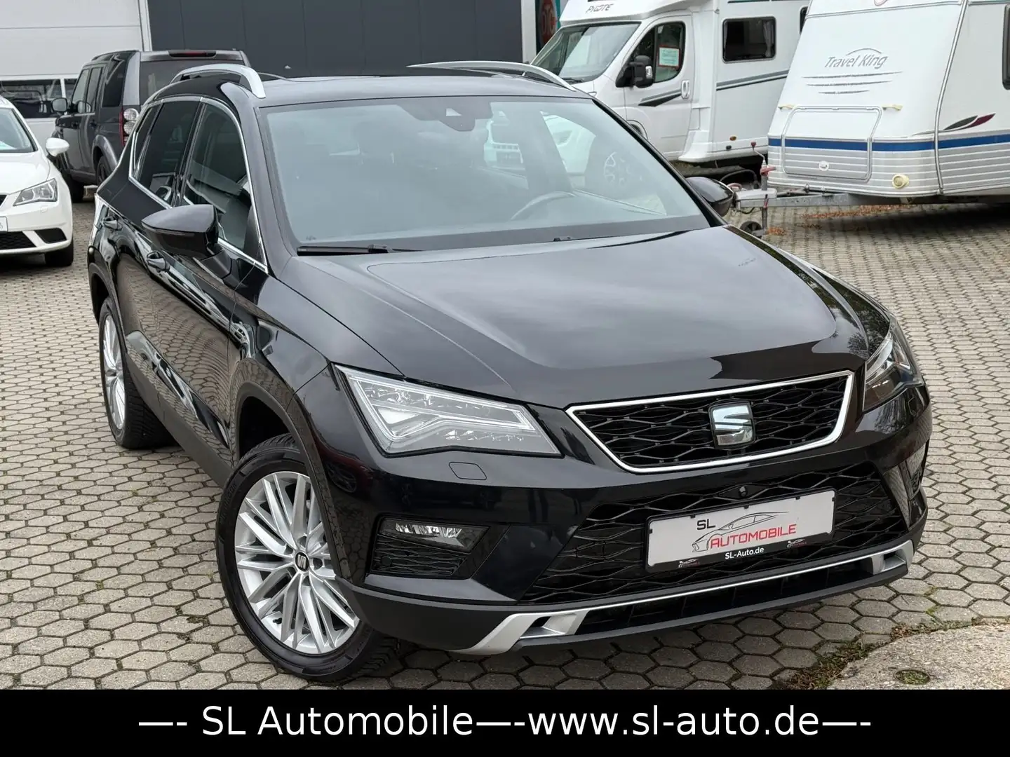 SEAT Ateca Xcellence 4Drive DSG Navi Kam LED Schwarz - 1