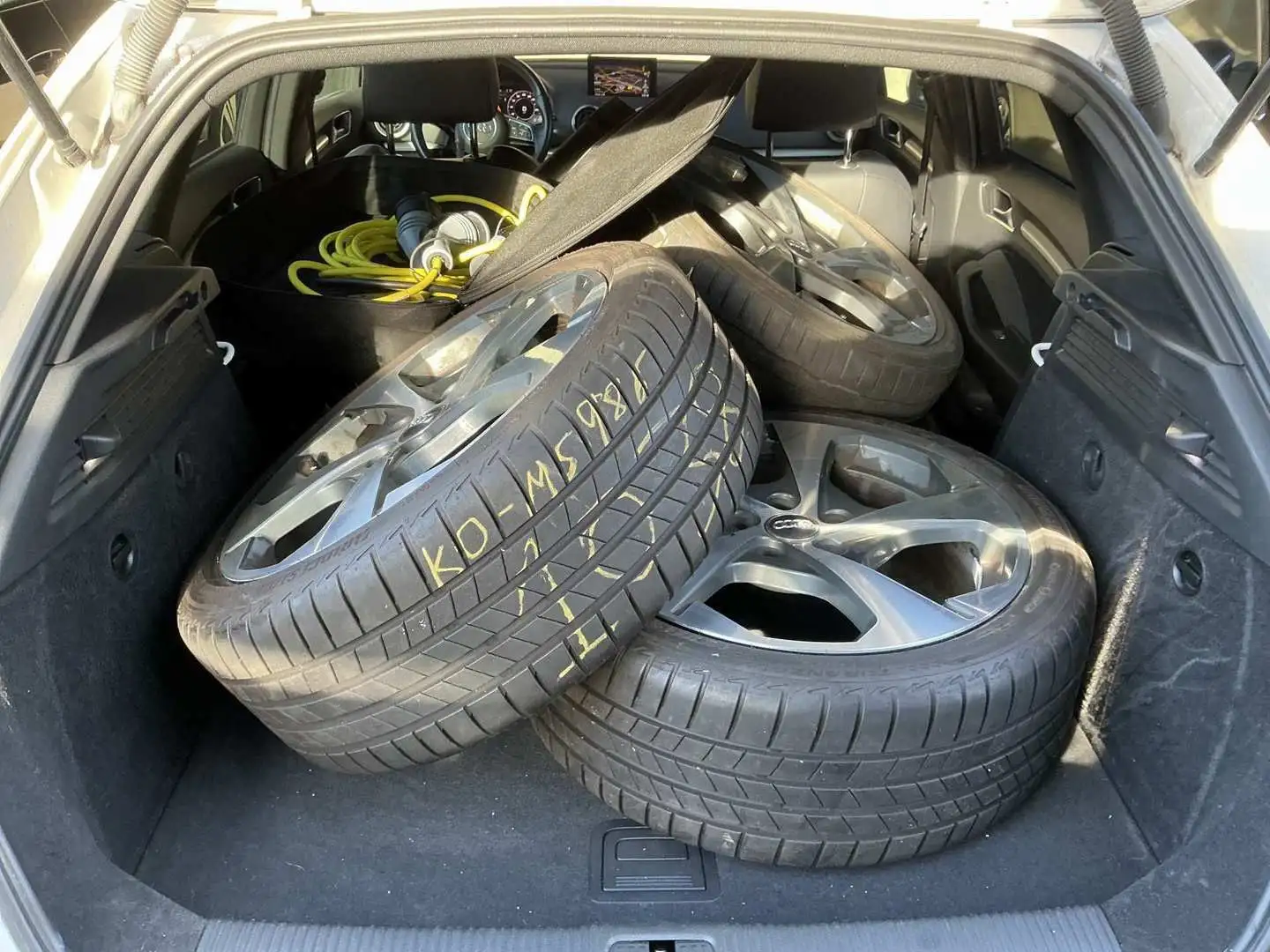 Audi A3 SB *S-LINE+*SPORT*E-TRON*VIRTU*MTRX*KEYL*18Z* Weiß - 2