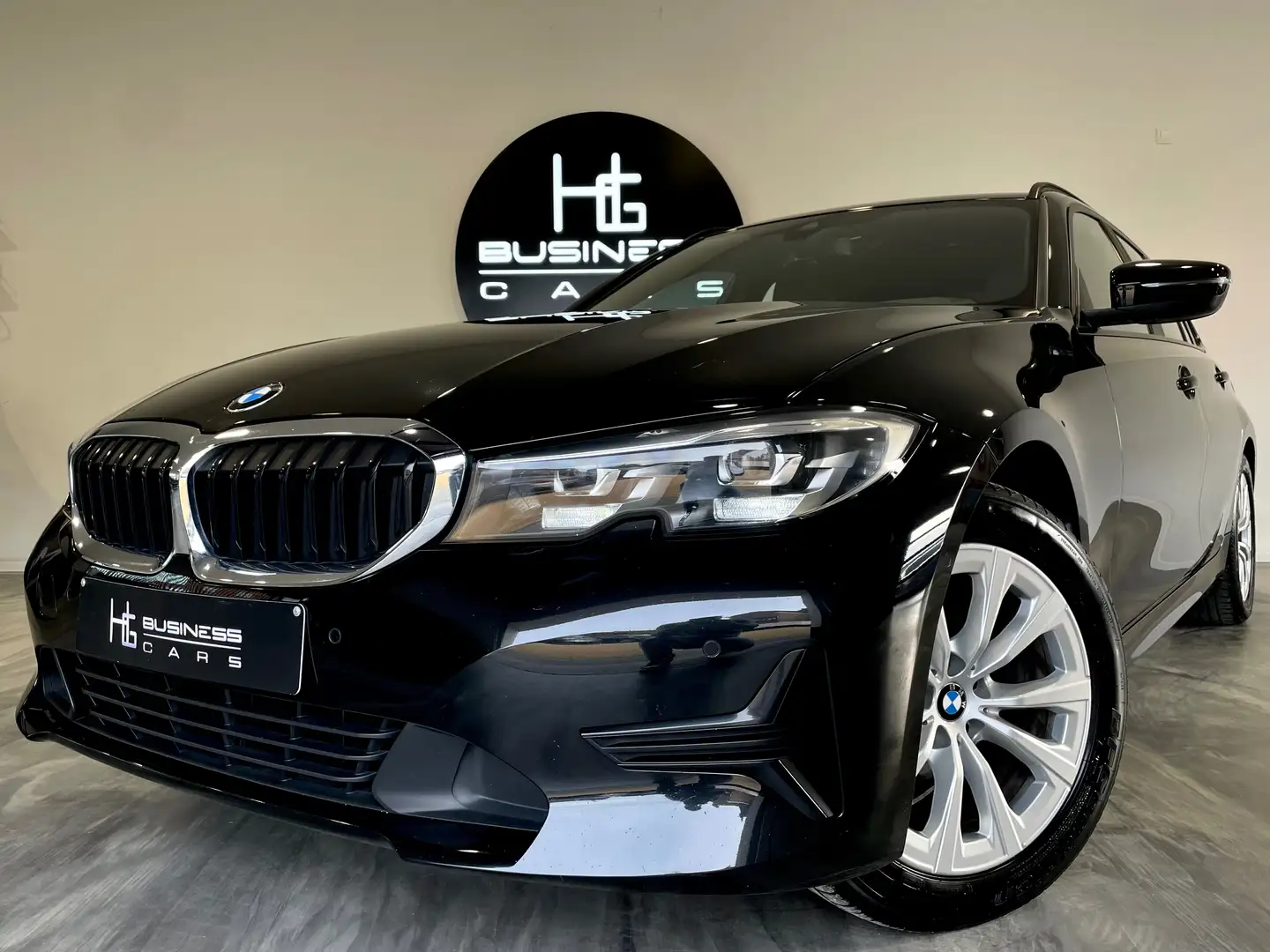 BMW 318 dA/ TOURING/ SPORT LINE/ VIRTUAL COCKPIT/ CUIR Noir - 1