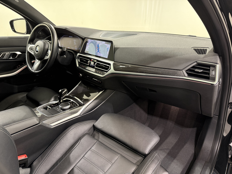 BMW 340 M340d xDrive Touring Standhzg HUD HK 360 Pano DA — photo 10