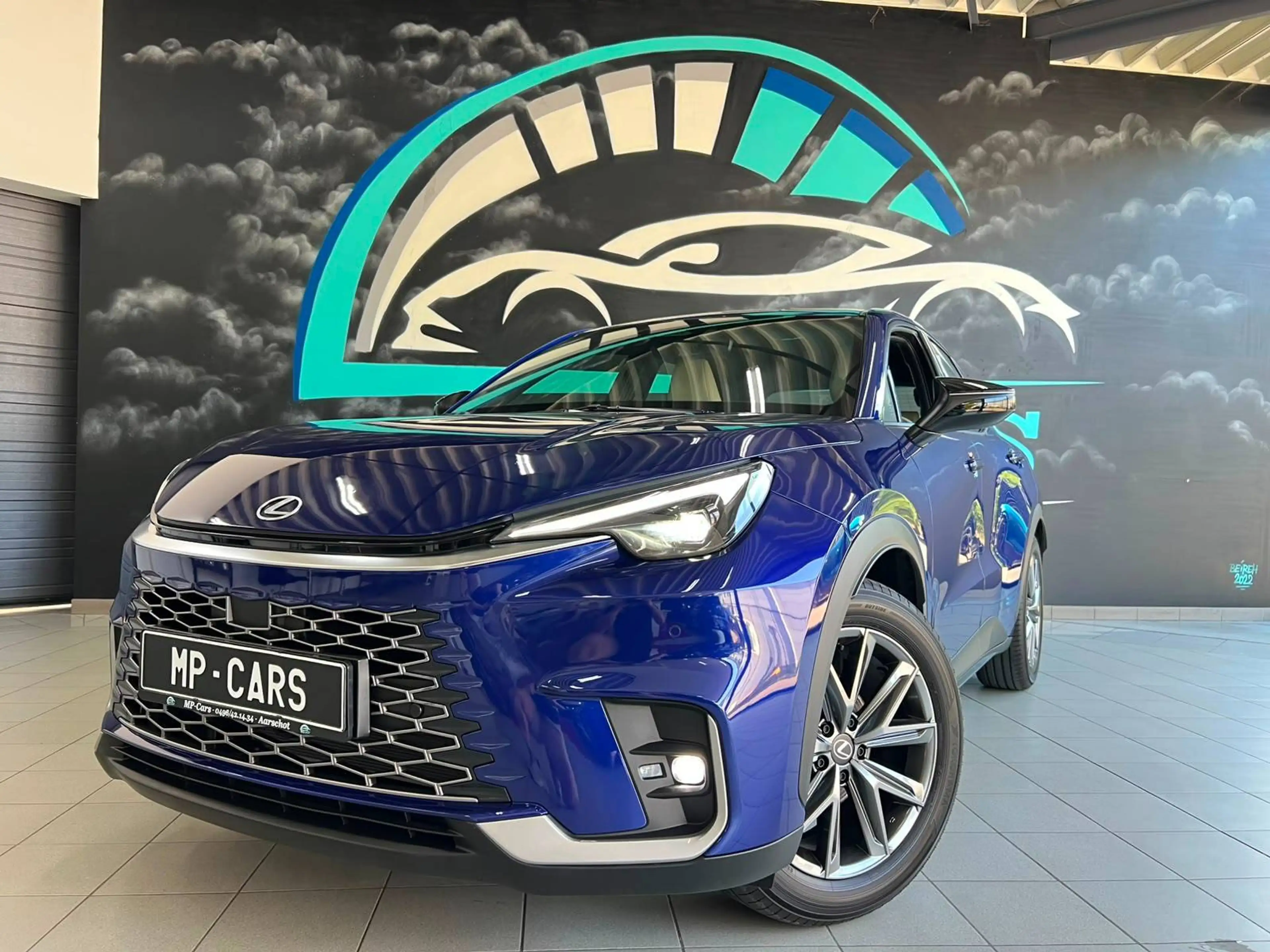 Lexus LBX LBX 1.5i FWD Elegant Elegant — photo 2