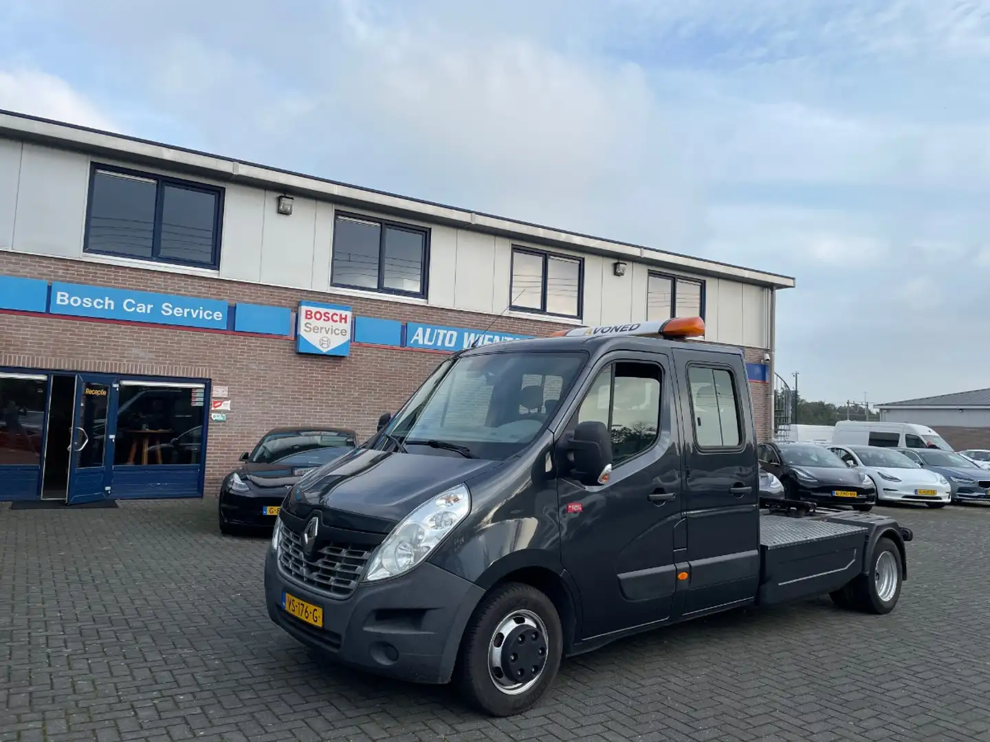 Renault Master 2.3 dCi 120kw | DubCab | 7 Pers. | BE Trekker Grijs - 2
