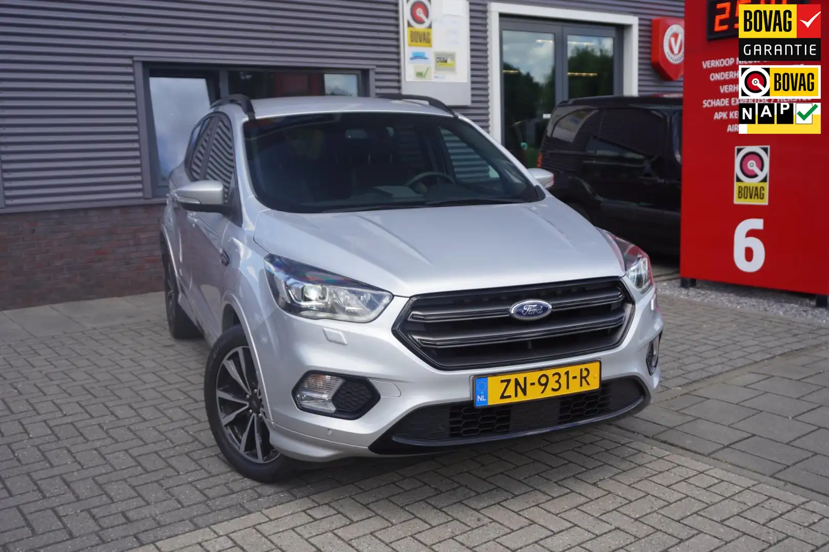 Ford Kuga 1.5 EcoBoost ST Line / Cruise Grigio - 1