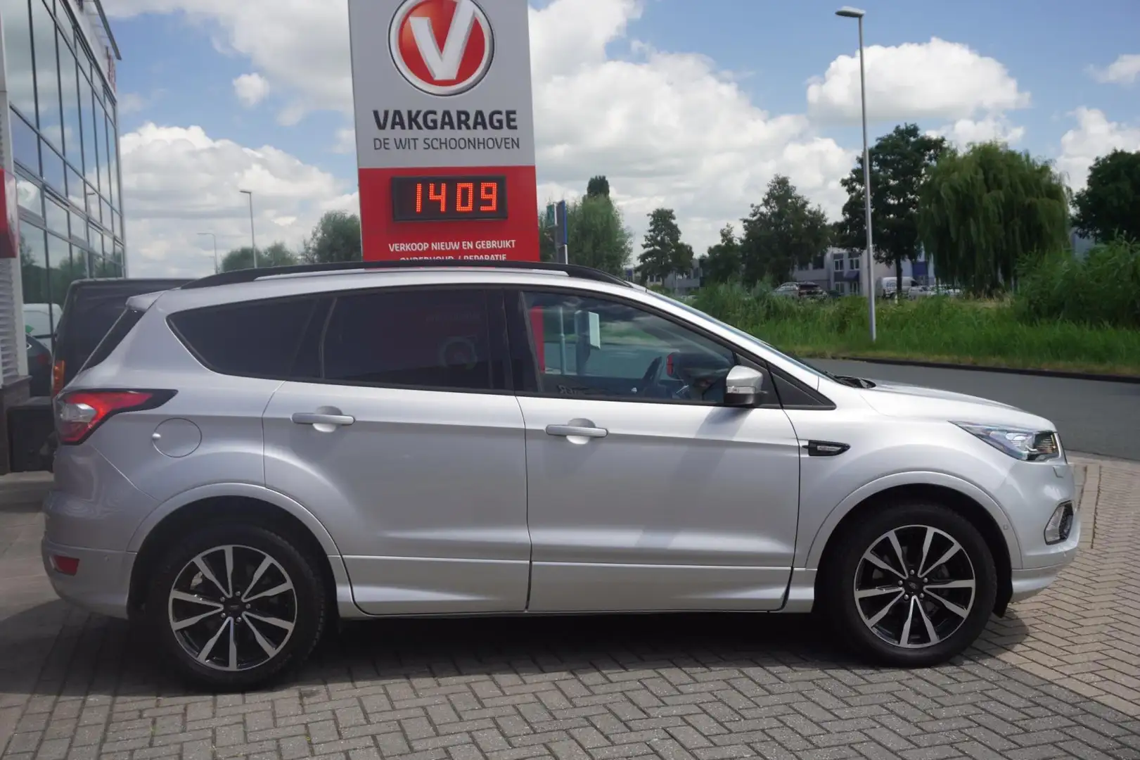 Ford Kuga 1.5 EcoBoost ST Line / Cruise Grigio - 2