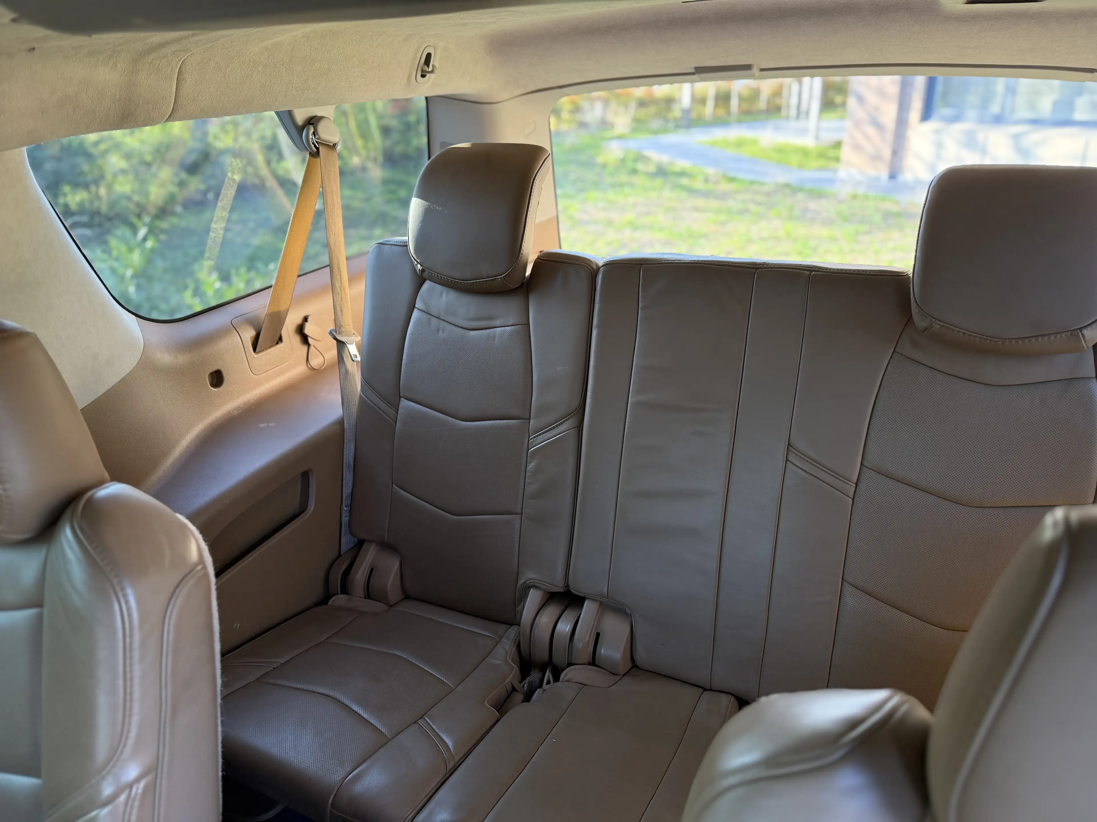 Cadillac Escalade Escalade 6.2i V8 Platinum — photo 12