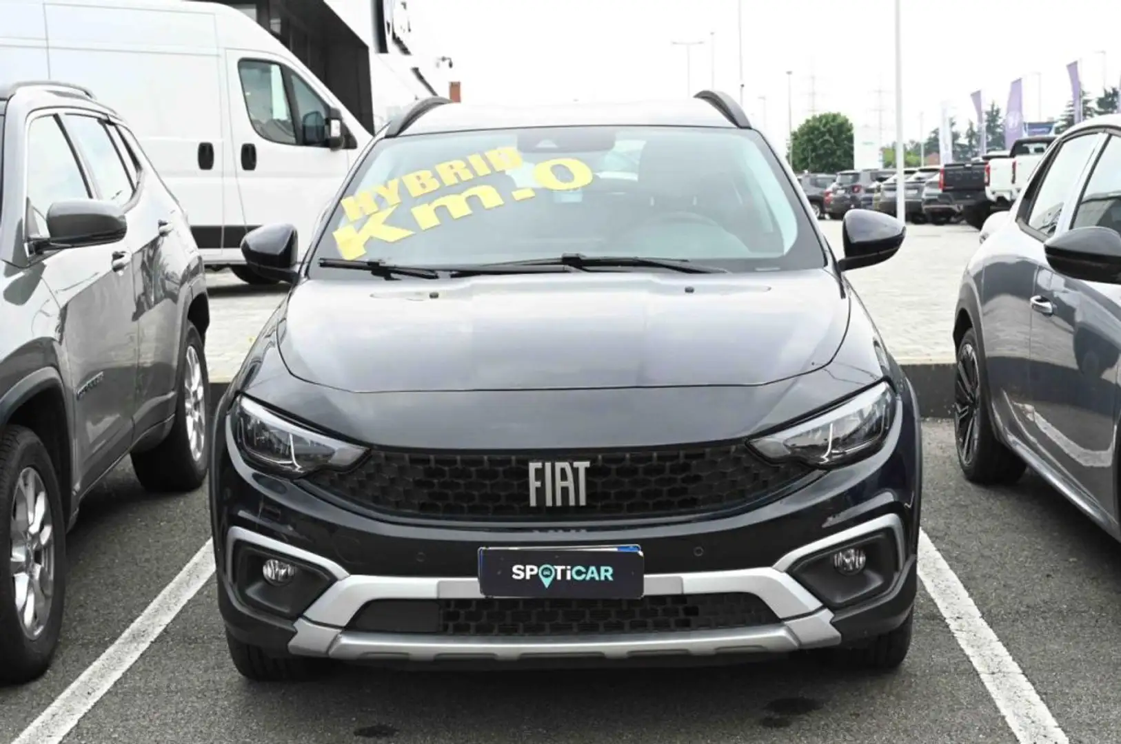 Fiat Tipo Hybrid Cross 1.5 130cv DCT HB Nero - 2