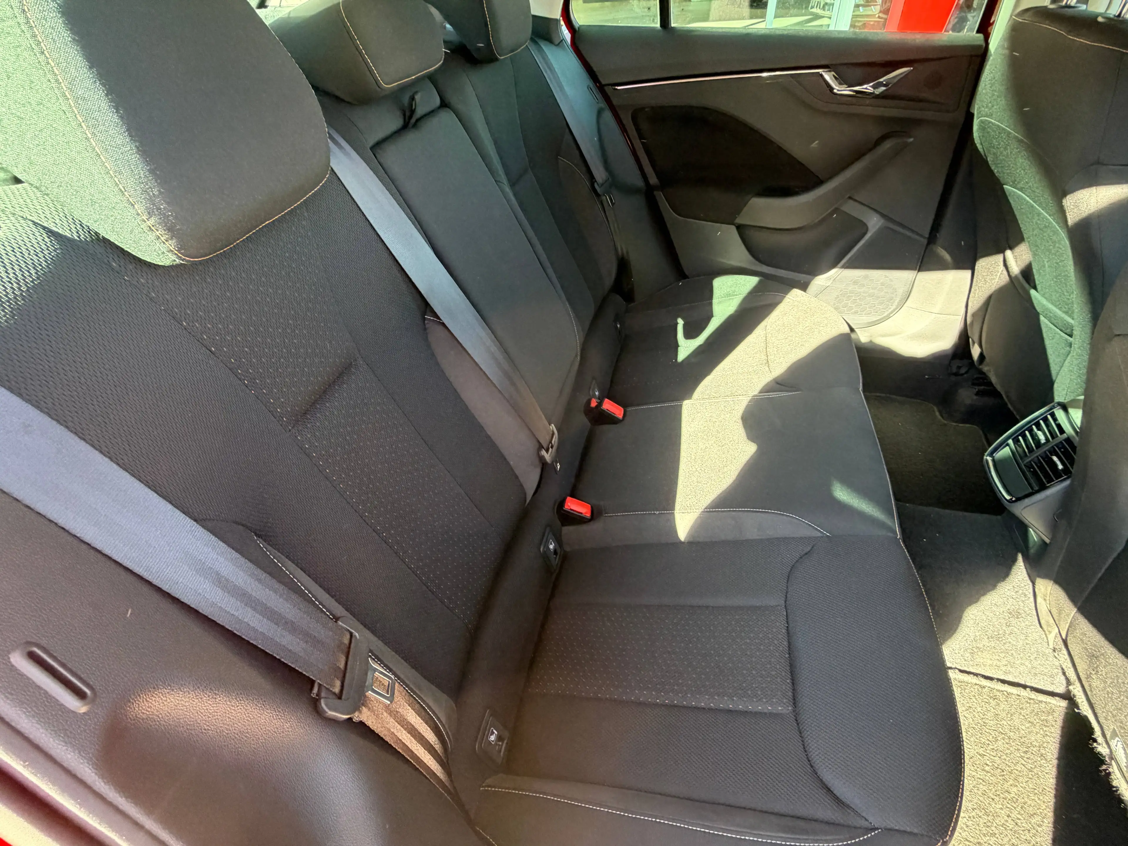 Skoda Kamiq SCOUT mit Anhängerkupplung und NAVI — photo 12