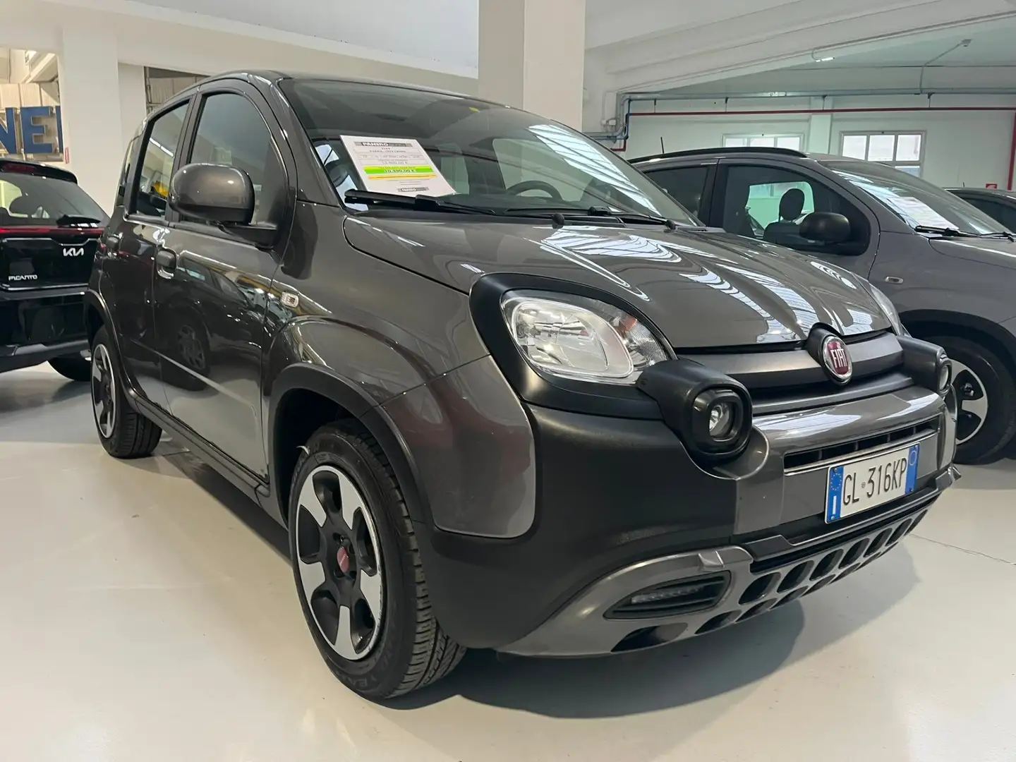 Fiat New Panda Panda 1.0 FireFly S&S Hybrid City Cross - 1