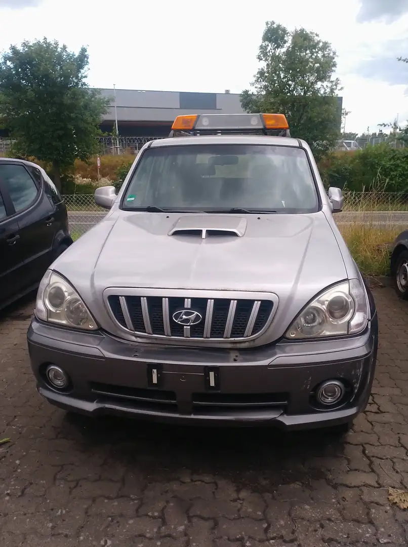 Hyundai Terracan Terracan 2.9 CRDi GL Срібний - 1