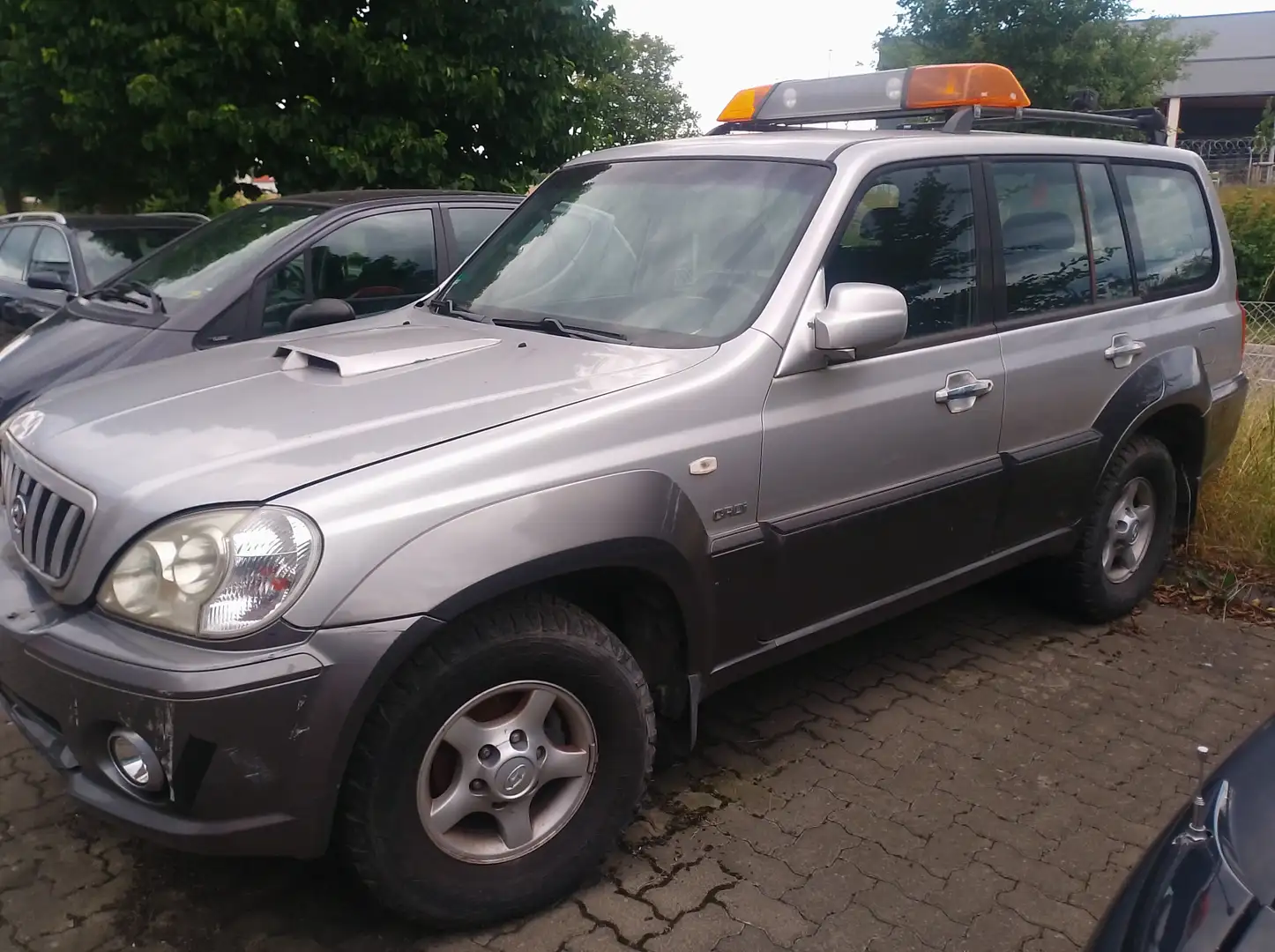 Hyundai Terracan Terracan 2.9 CRDi GL Срібний - 2