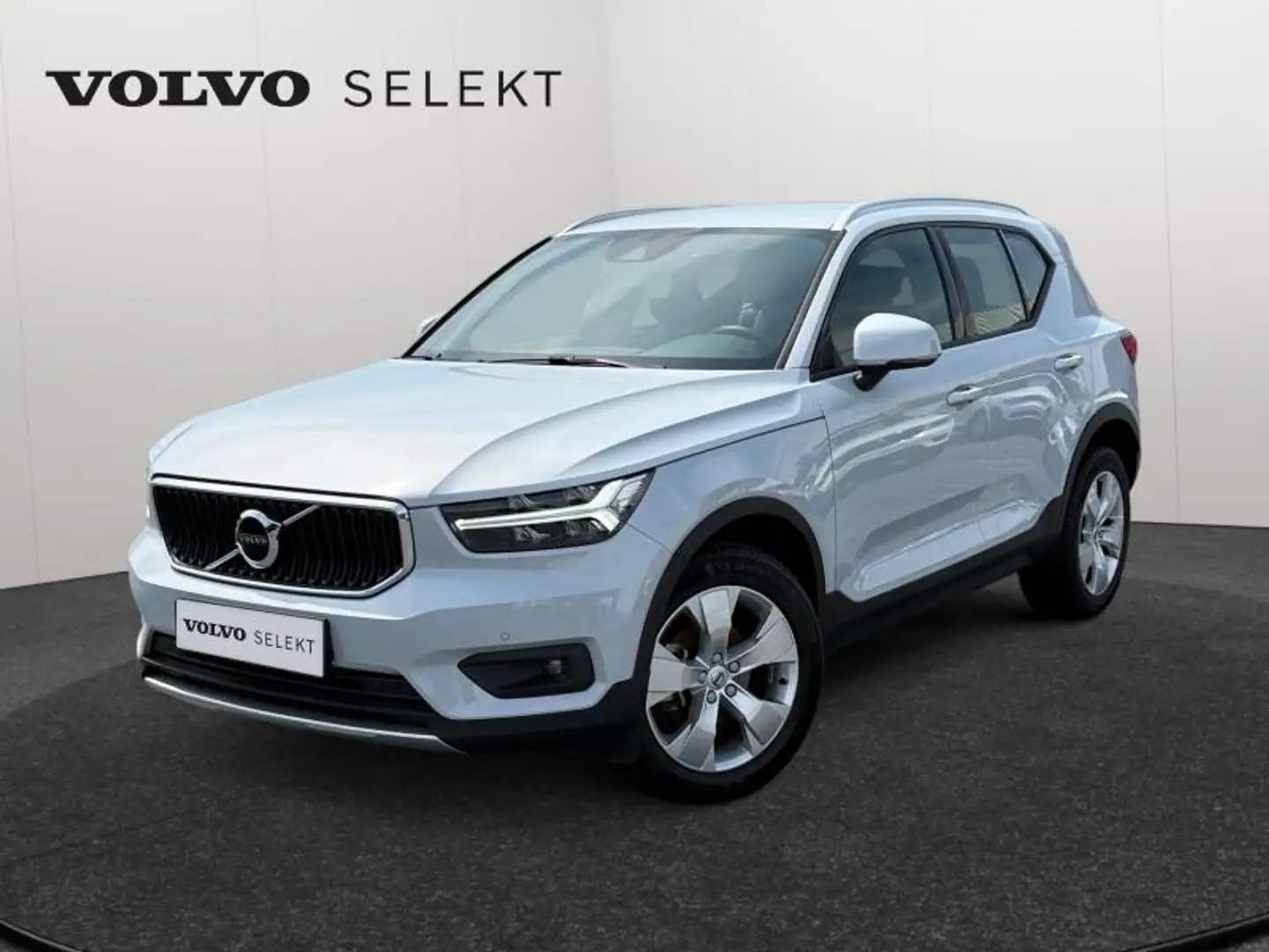 Volvo XC40 T2 Momentum Pro / Essence Grigio - 1