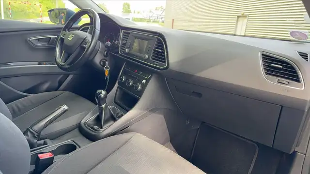 Seat Leon view 10