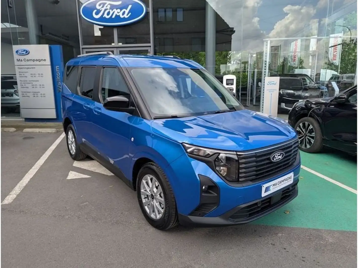 Ford Tourneo Courier Titanium 1.0i Ecoboost 125pk A7 automaat Albastru - 1