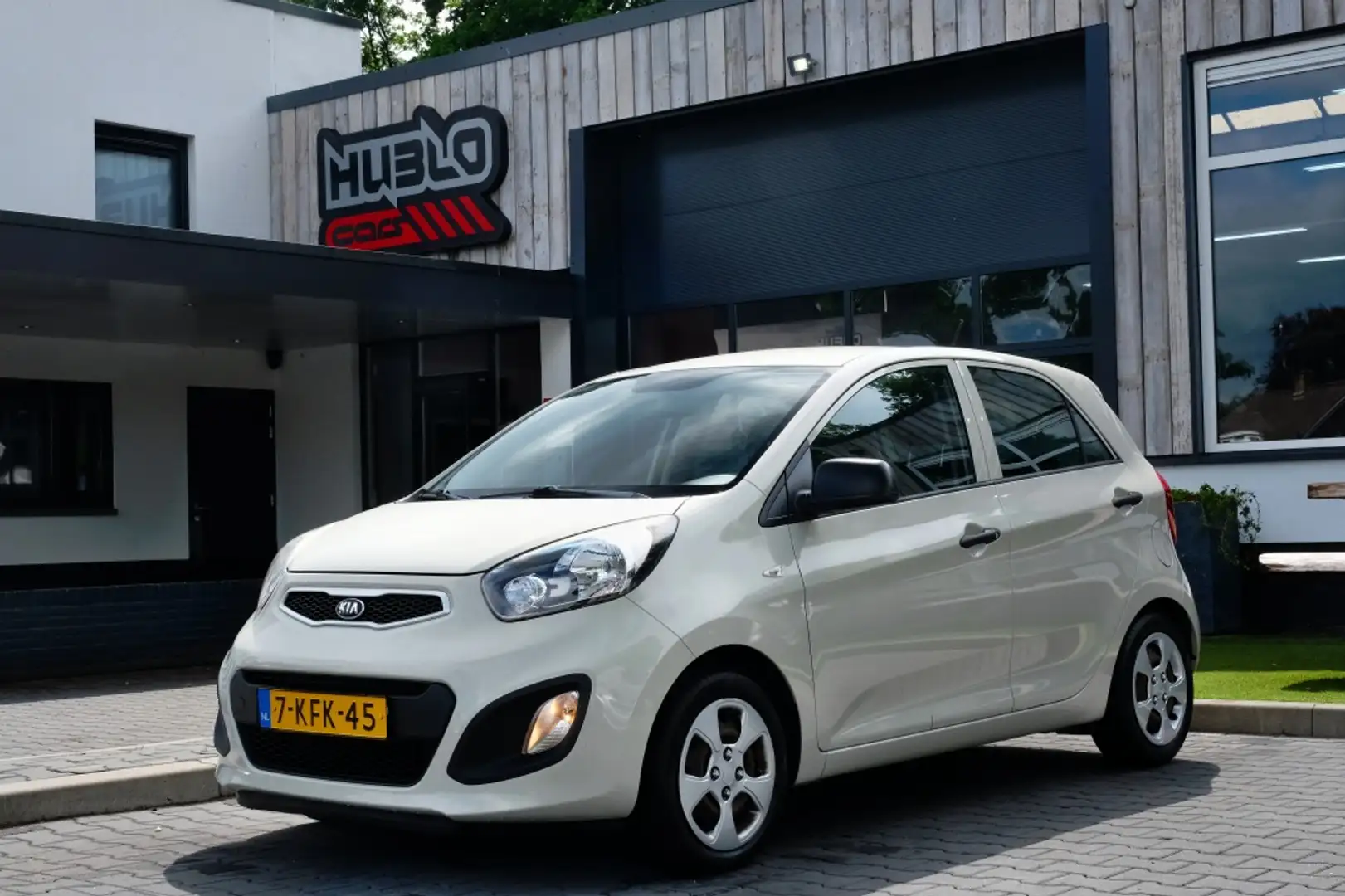 Kia Picanto 1.0 CVVT ISG Airco Béžová - 1