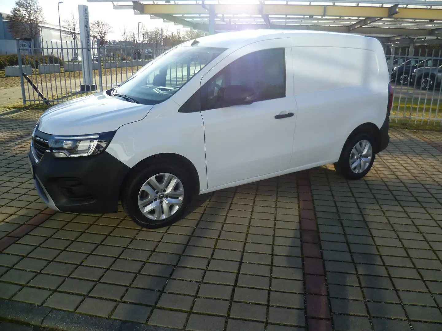 Renault Kangoo TCe100 FAP Extra Open Sesame by Renault Weiß - 2