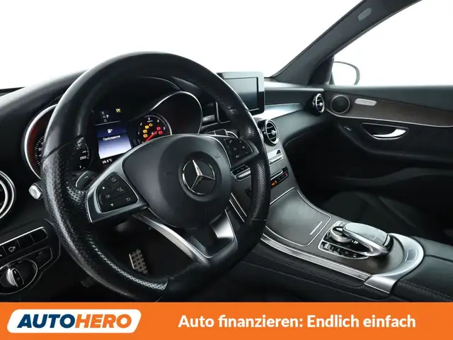 Mercedes-Benz GLC view 11