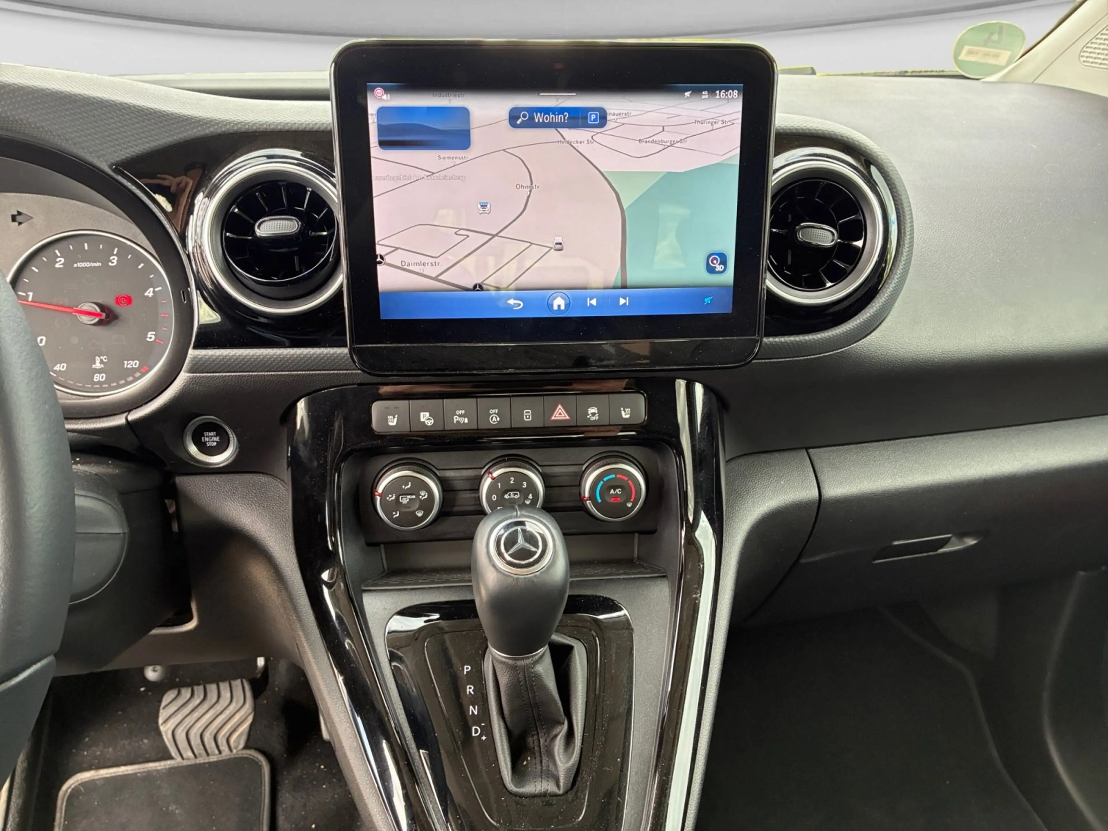 Mercedes-Benz T-Class T 160 d Style+lang+Navigation+LED+Kamera+Tempo+ — photo 12