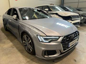 Berlina Automático de 4 Puertas