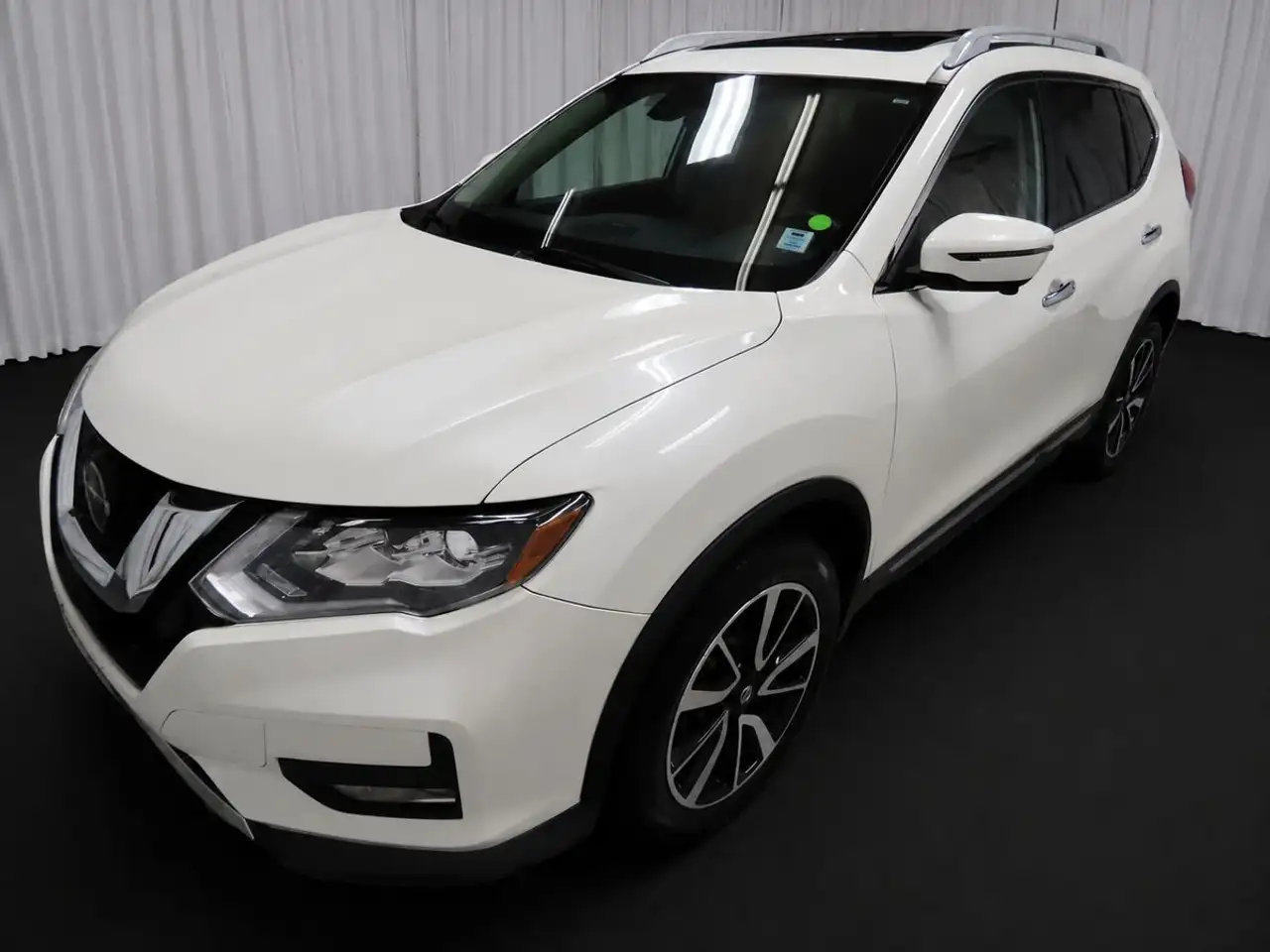 Nissan Rogue photo Nissan Rogue