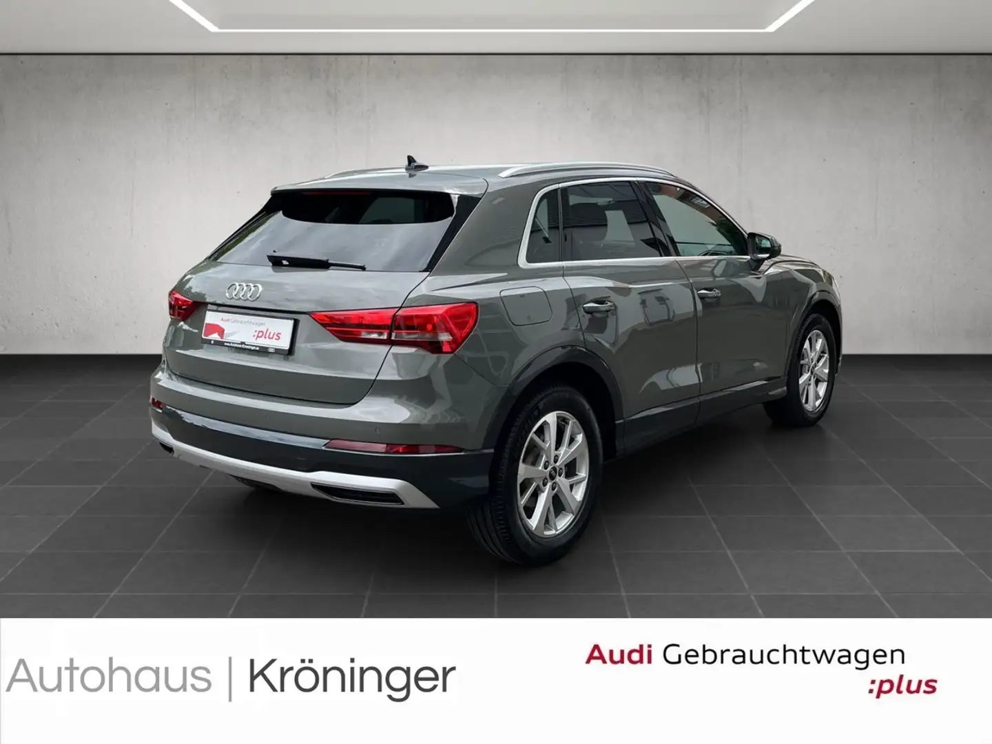 Audi Q3 35 TFSI advanced ACC Klima AHK EPH Grau - 2