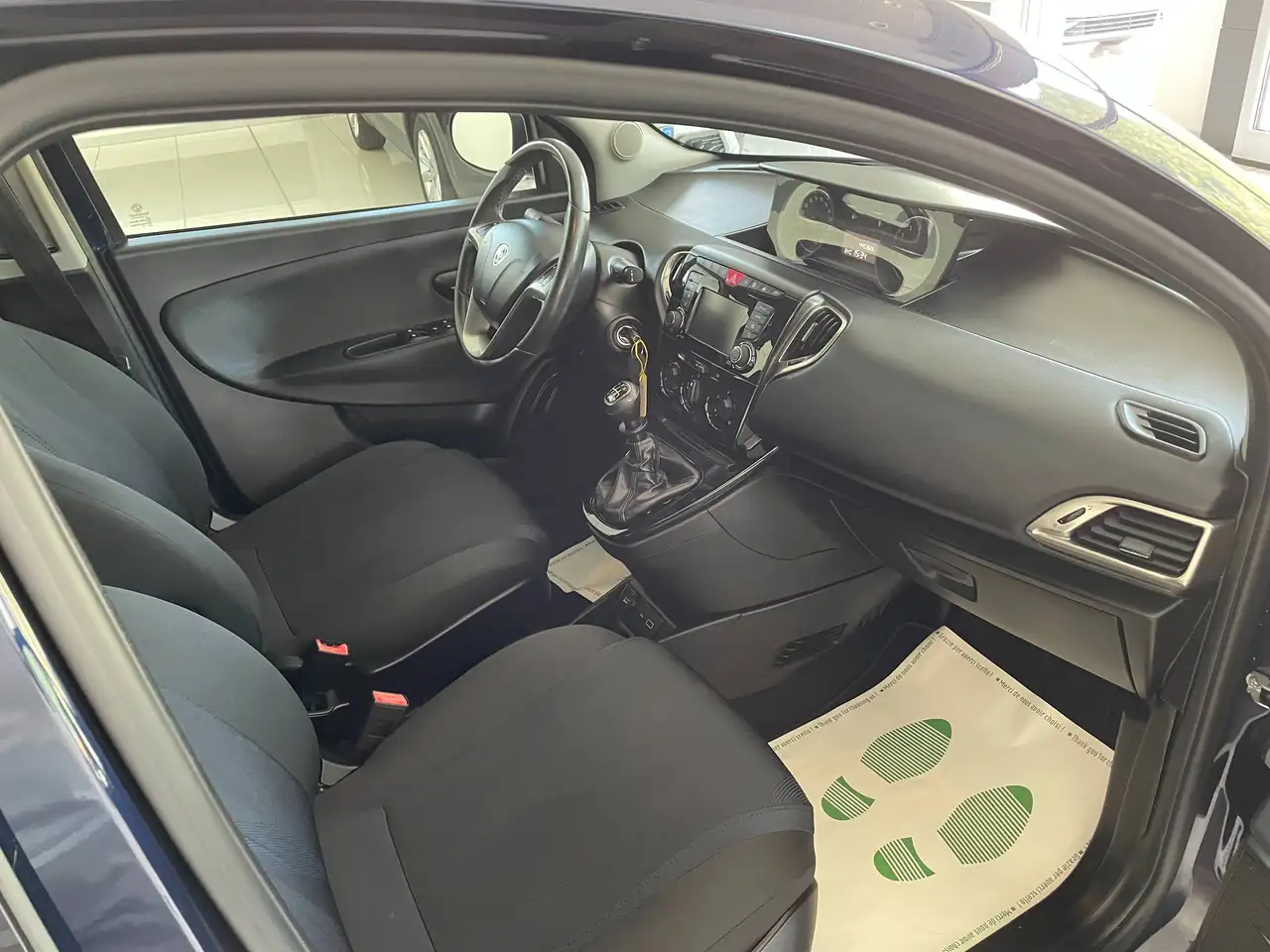Lancia Ypsilon 2021 — фото 13