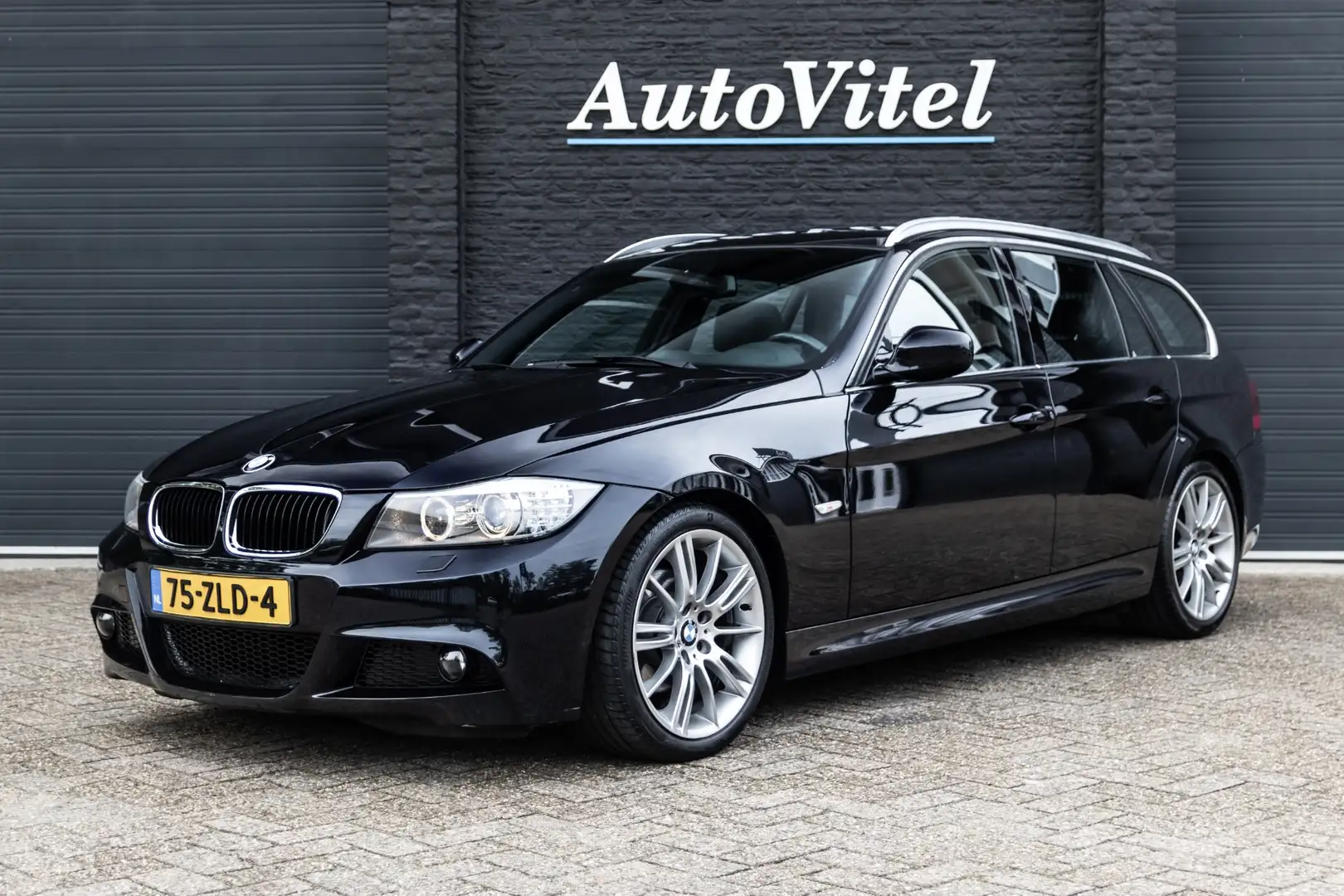 BMW 318 3-serie Touring 318i Automaat | M Sport Edition | Negro - 1
