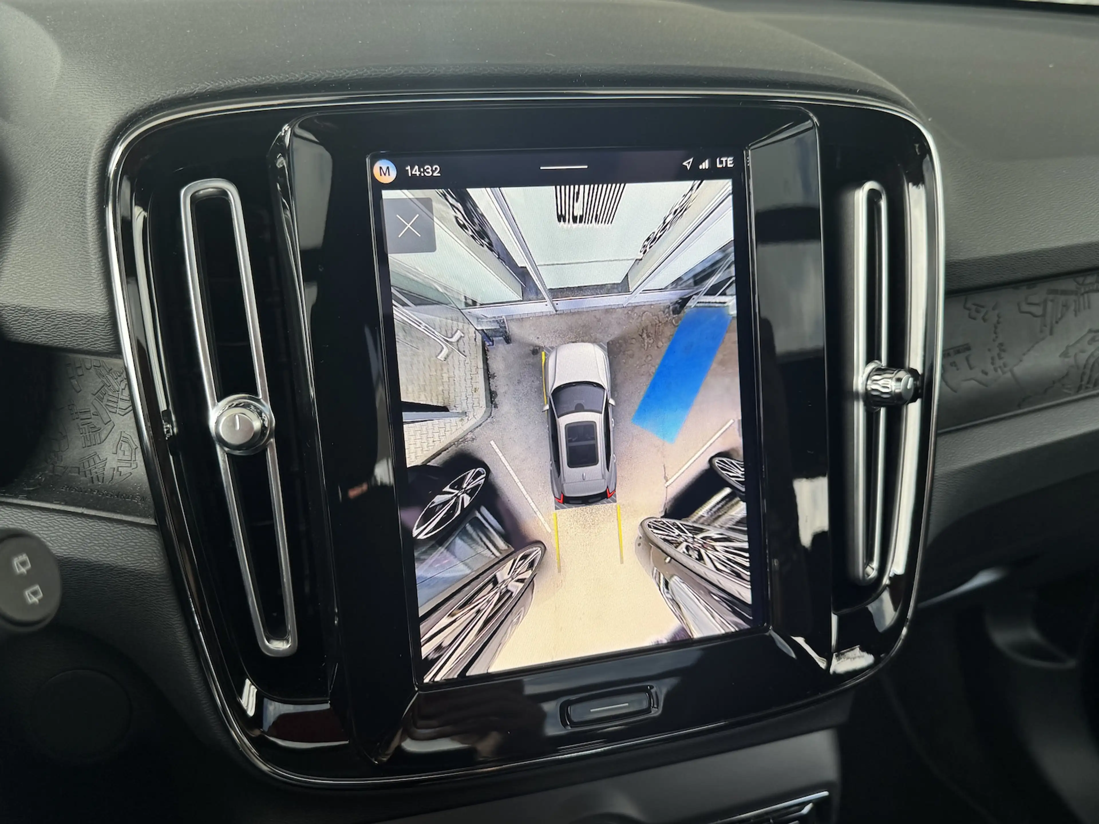 Volvo EX40 Plus*Black Edition*2WD*NP 64730*Pano*82kWh — photo 15