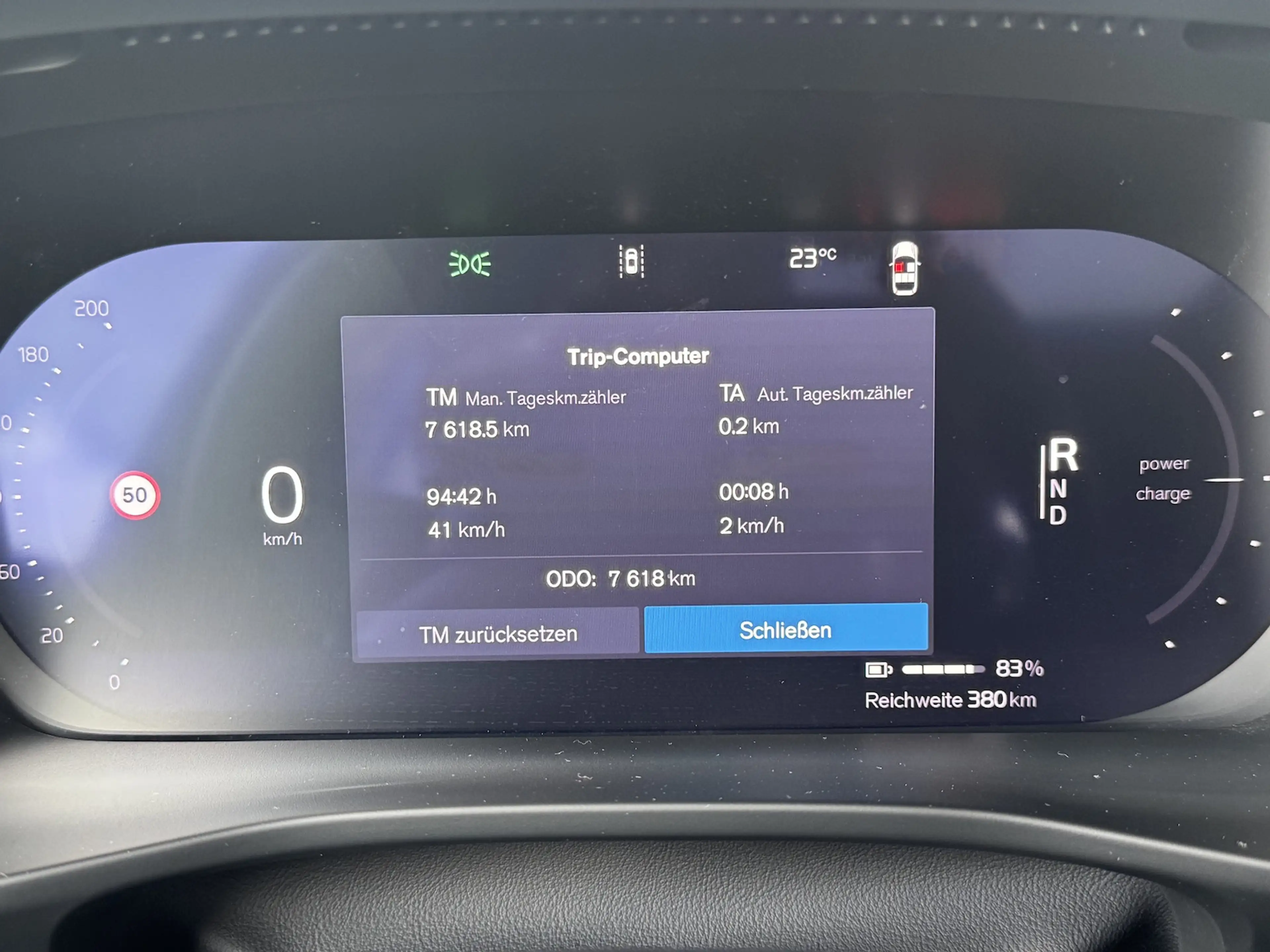 Volvo EX40 Plus*Black Edition*2WD*NP 64730*Pano*82kWh — photo 13