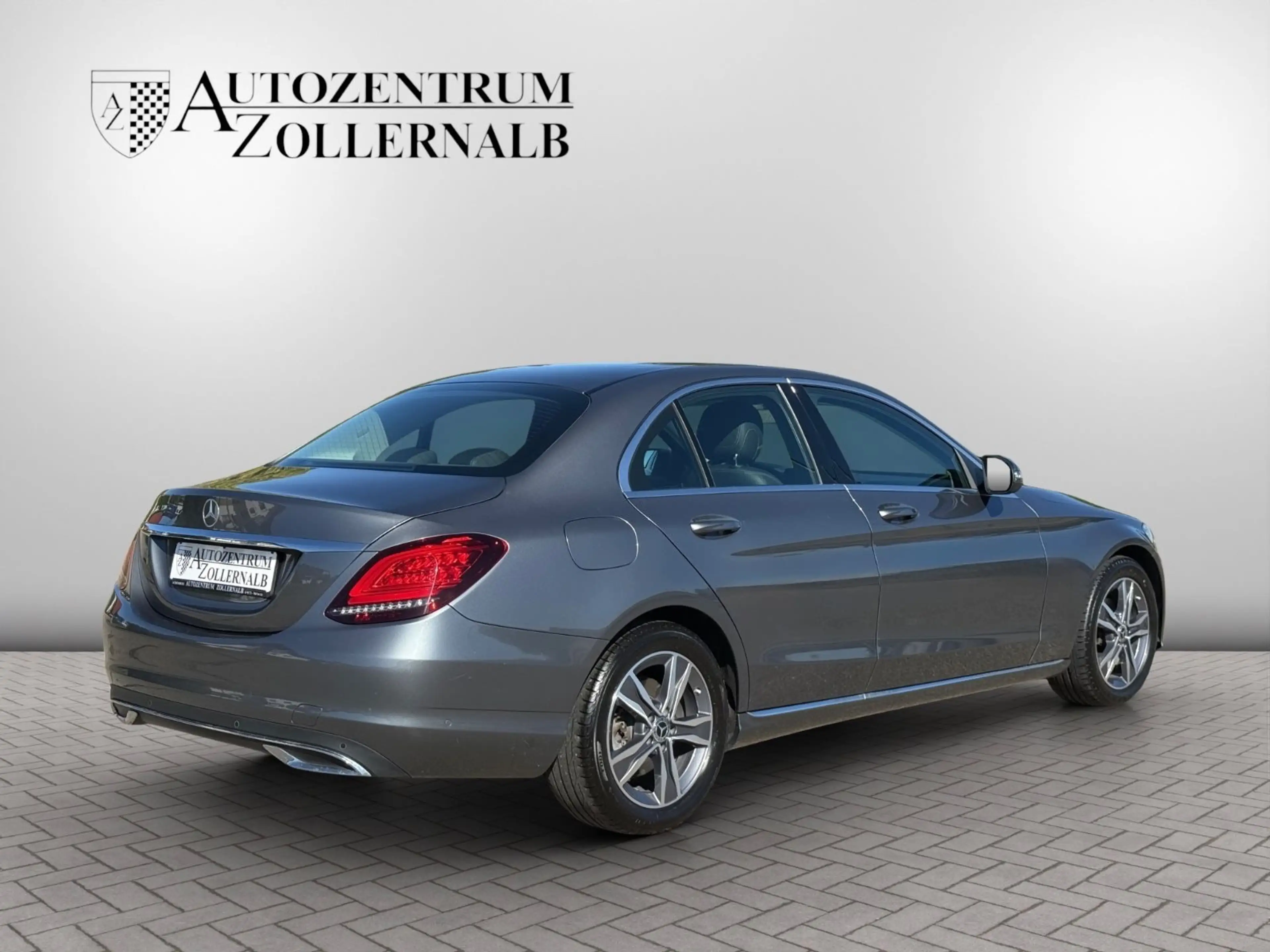 Mercedes-Benz C 180 CGI Lim. 9G Avantgarde *LED*RCAM*CARPLAY* — photo 6
