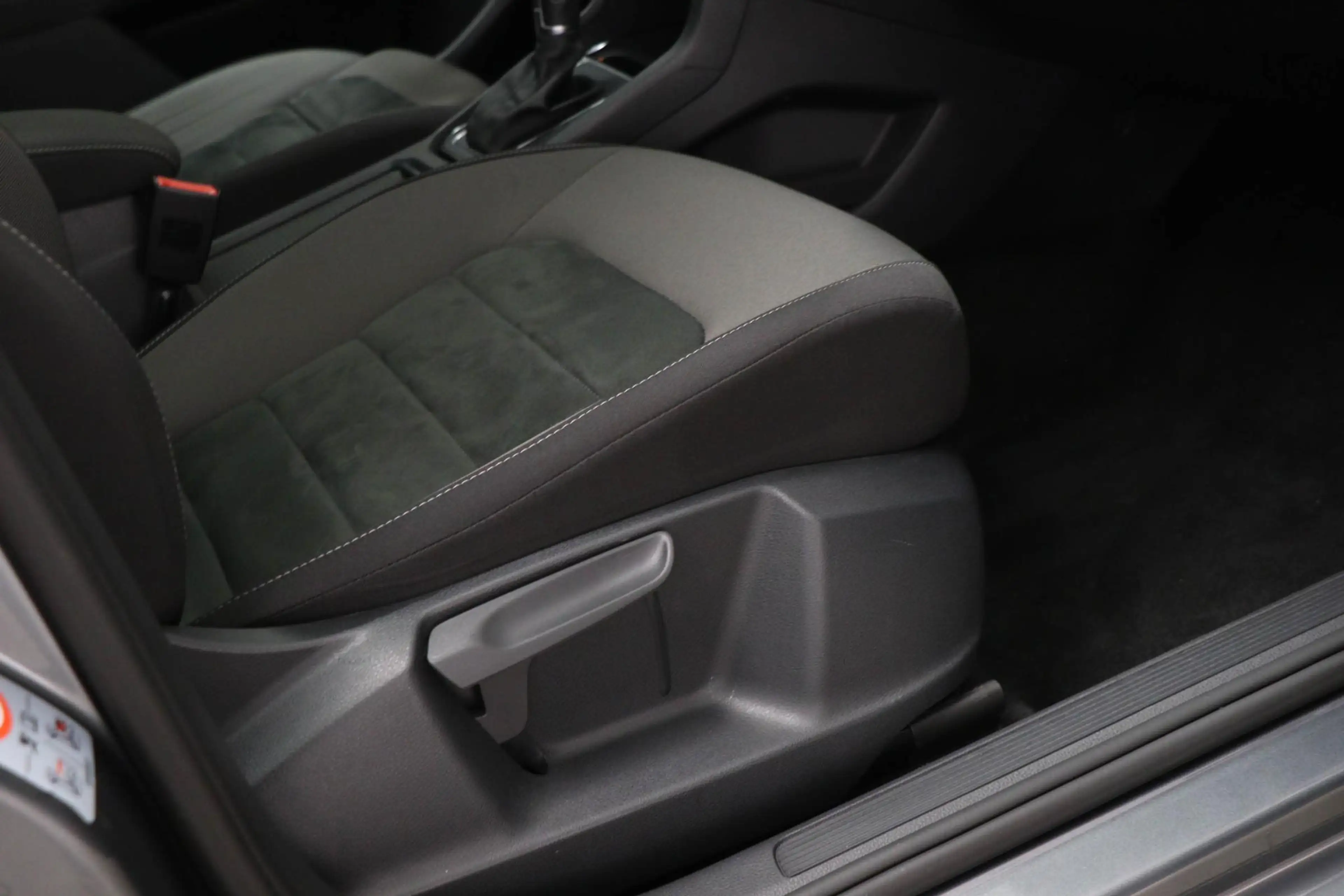 Volkswagen Golf Sportsvan 1.5 TSI ACT Highline Edition | PANORAMADAK | DRAAD — photo 12